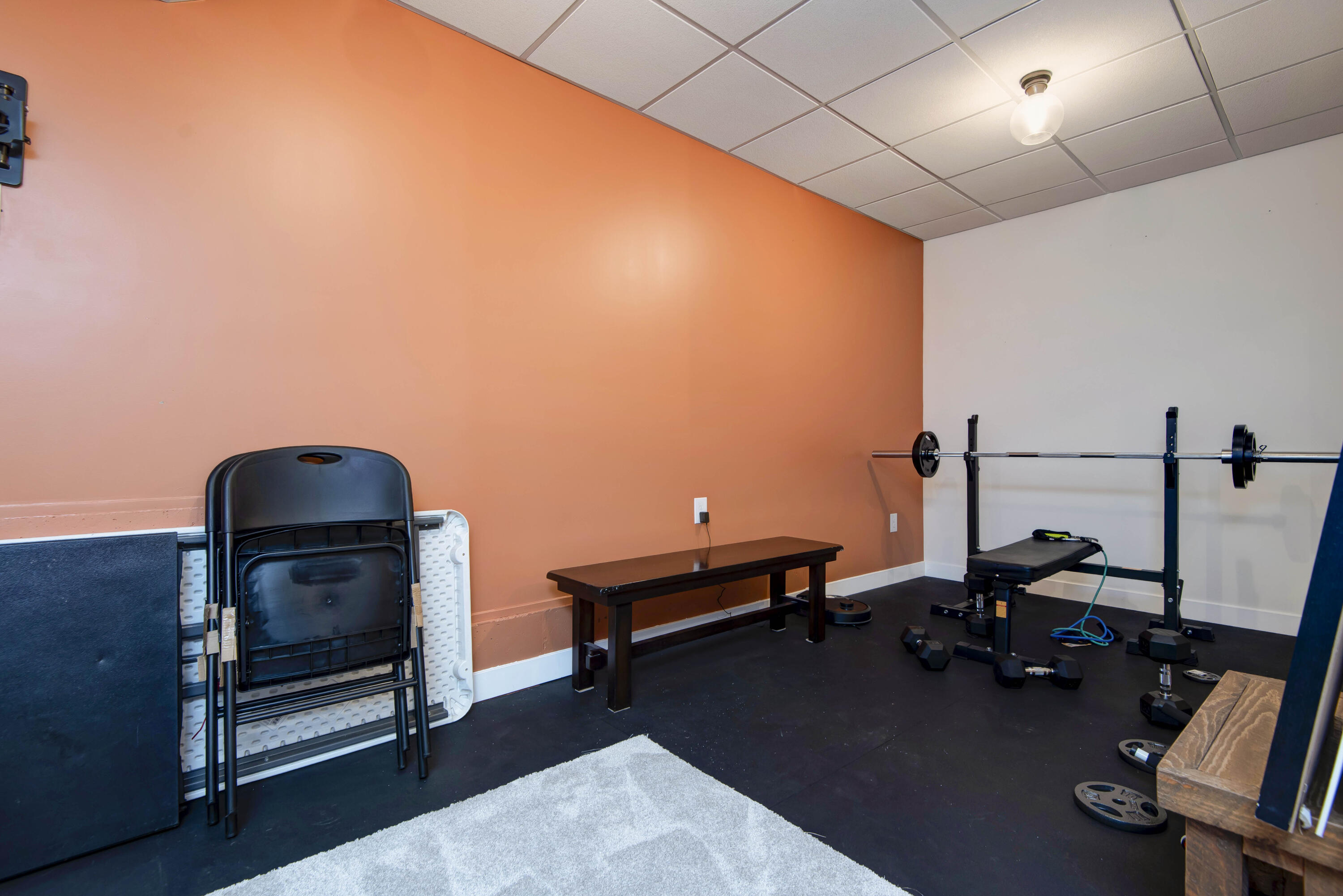 6099 South Hampton Avenue Property Photo 35