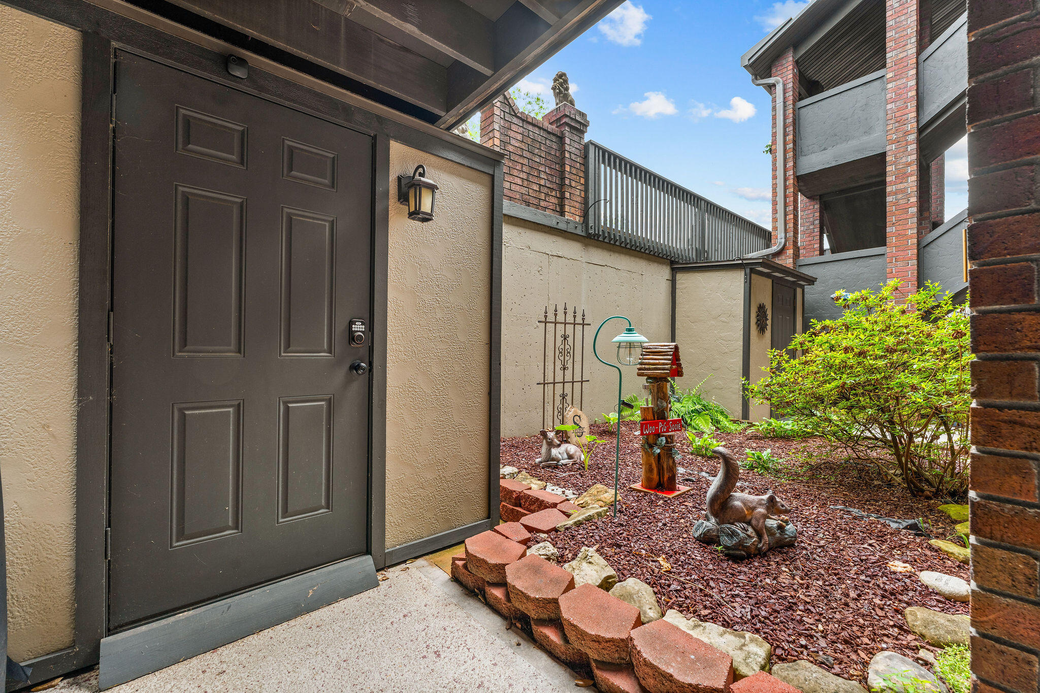 150 Sunken Forest Drive 3-133 Property Photo 7