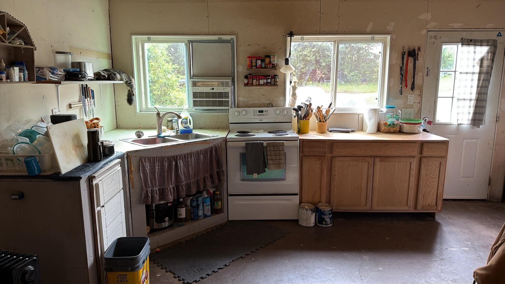 650 Hidden Pond Drive Property Photo 3