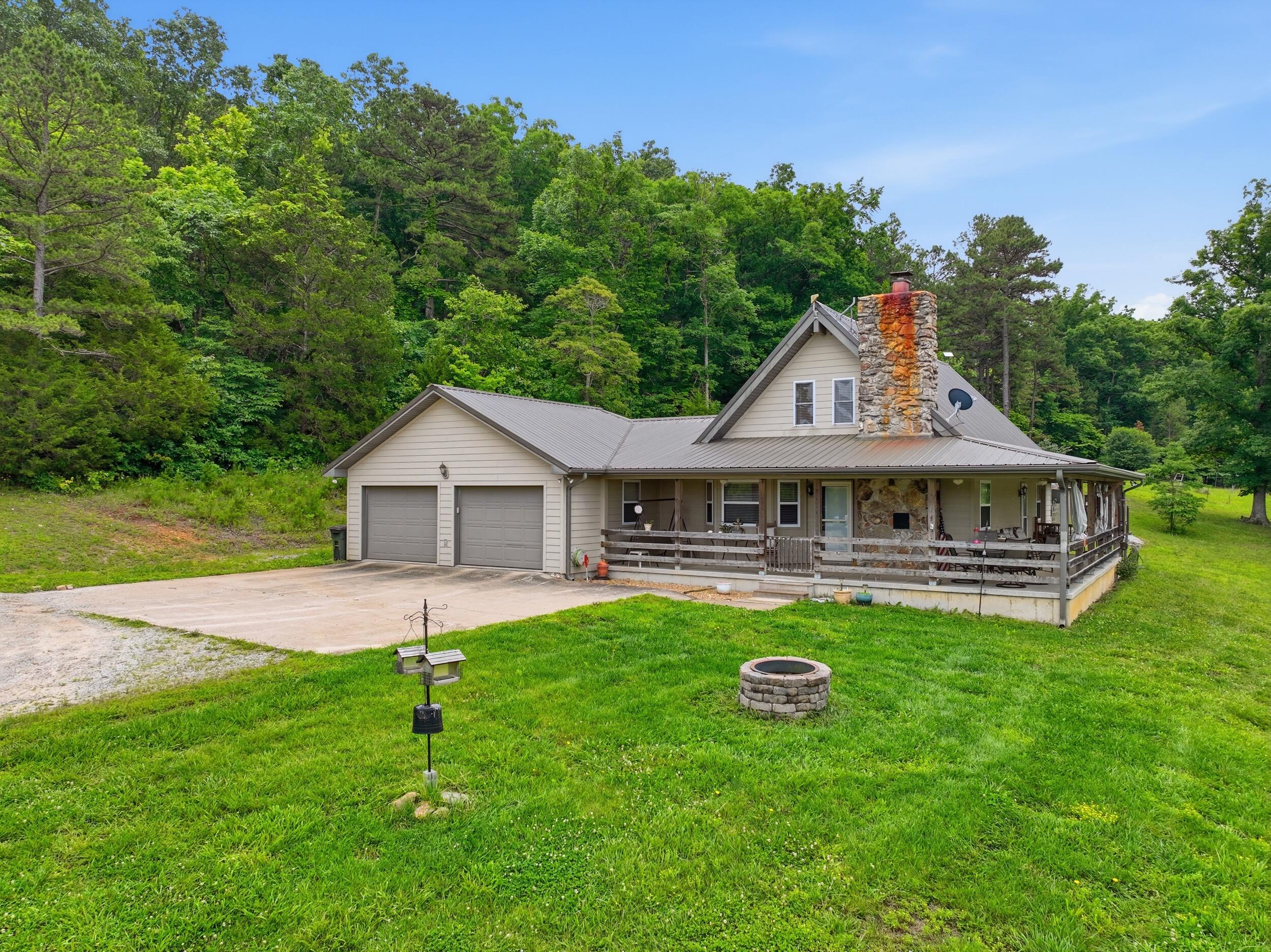 9723 Highway E Property Photo 67