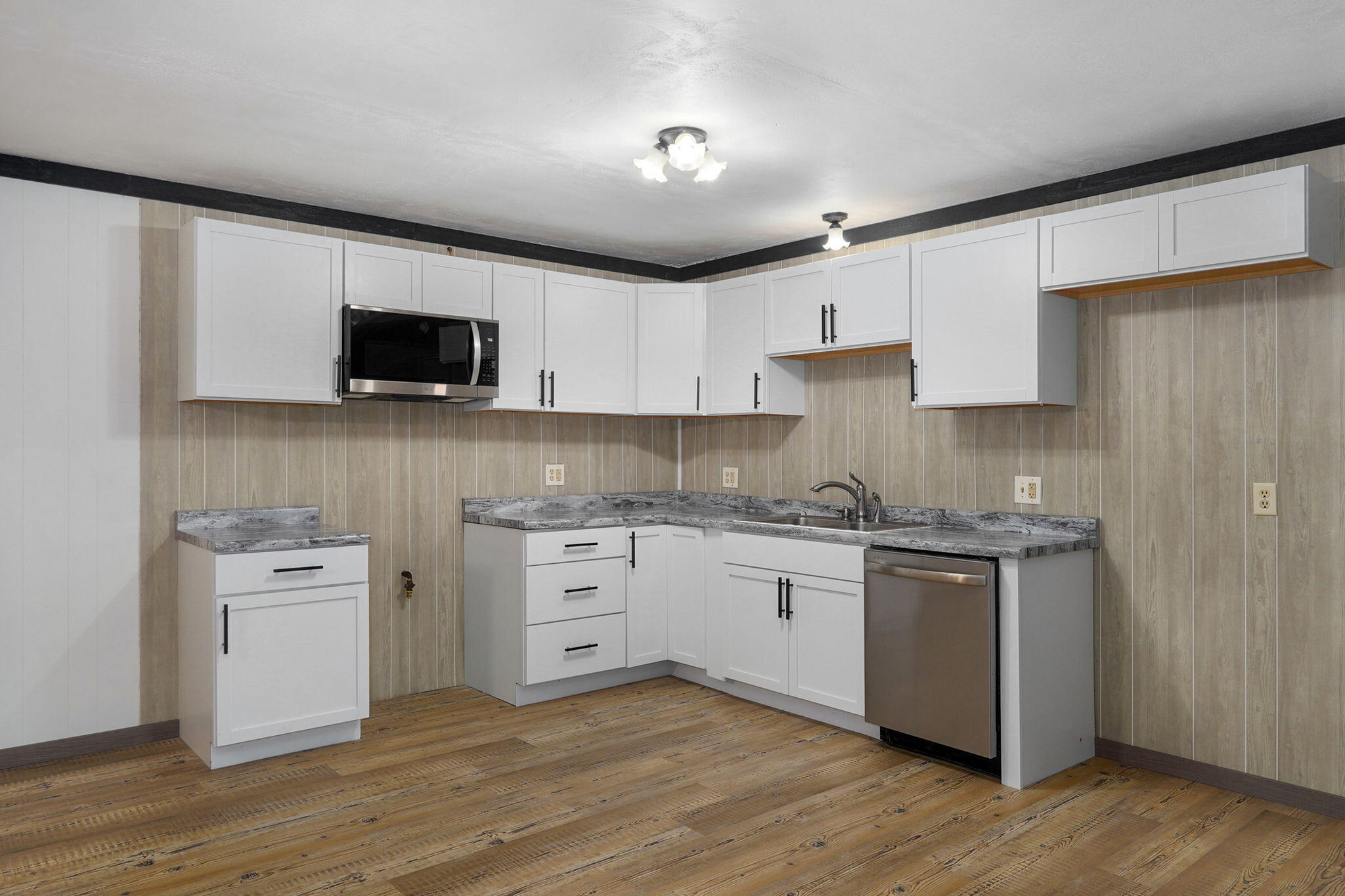 9083 State Highway A Property Photo 15