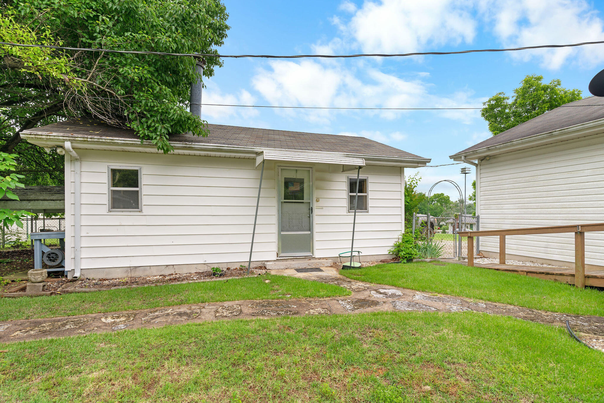 206 Meadow Lane Drive Property Photo 23
