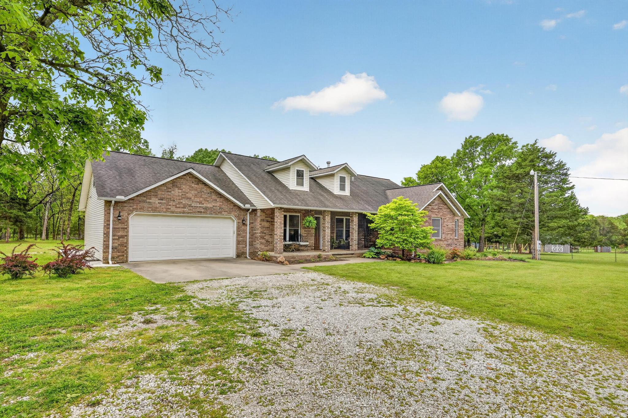 2455 Gum Road Property Photo 4