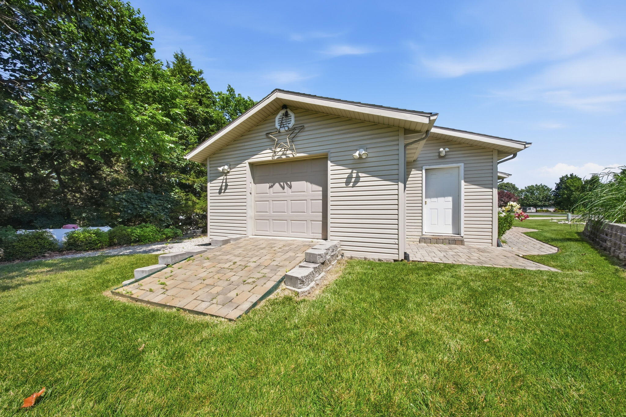 67 Starrville Place Property Photo 33