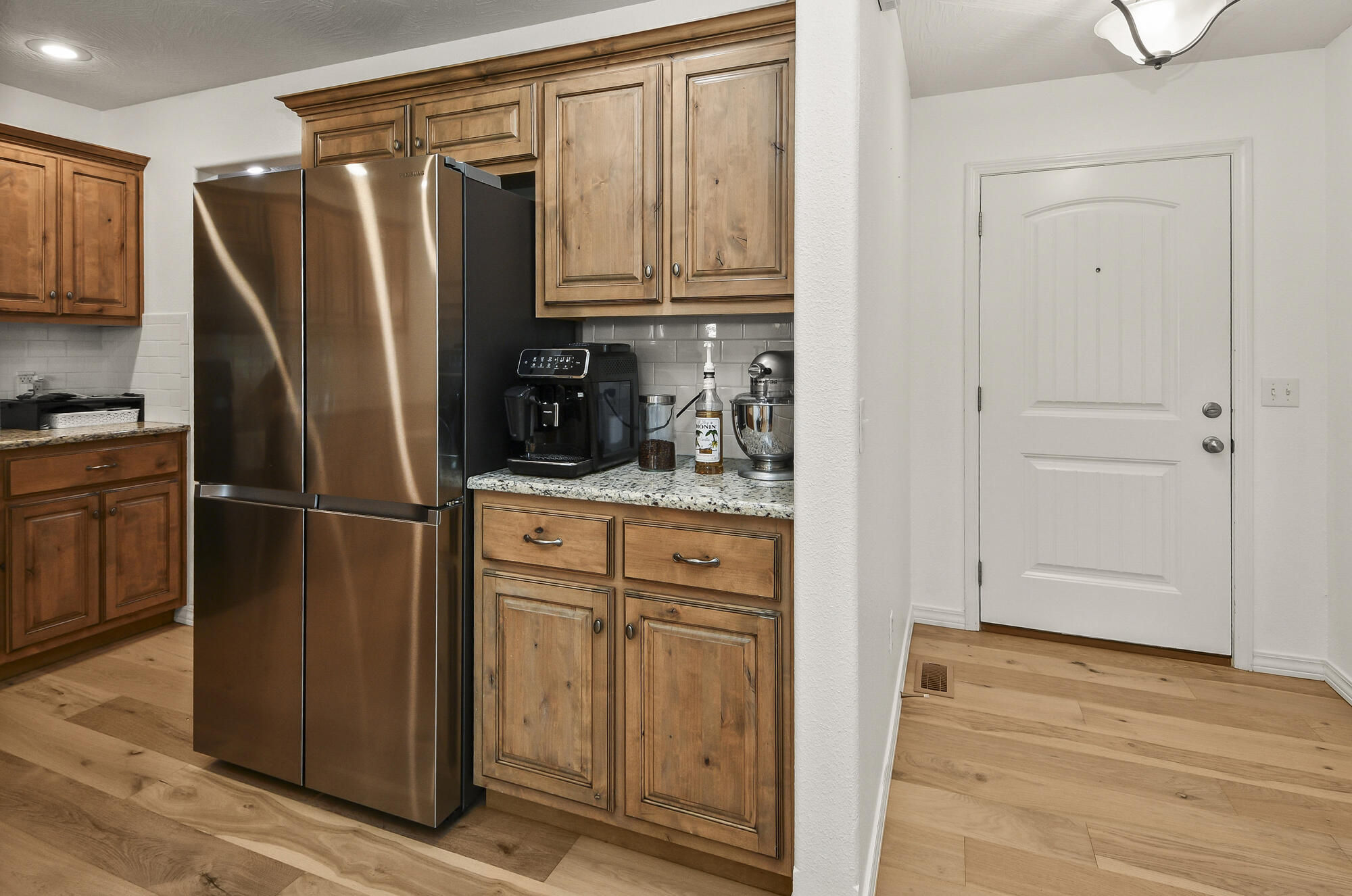 858 Capitol Hill Drive Property Photo 17