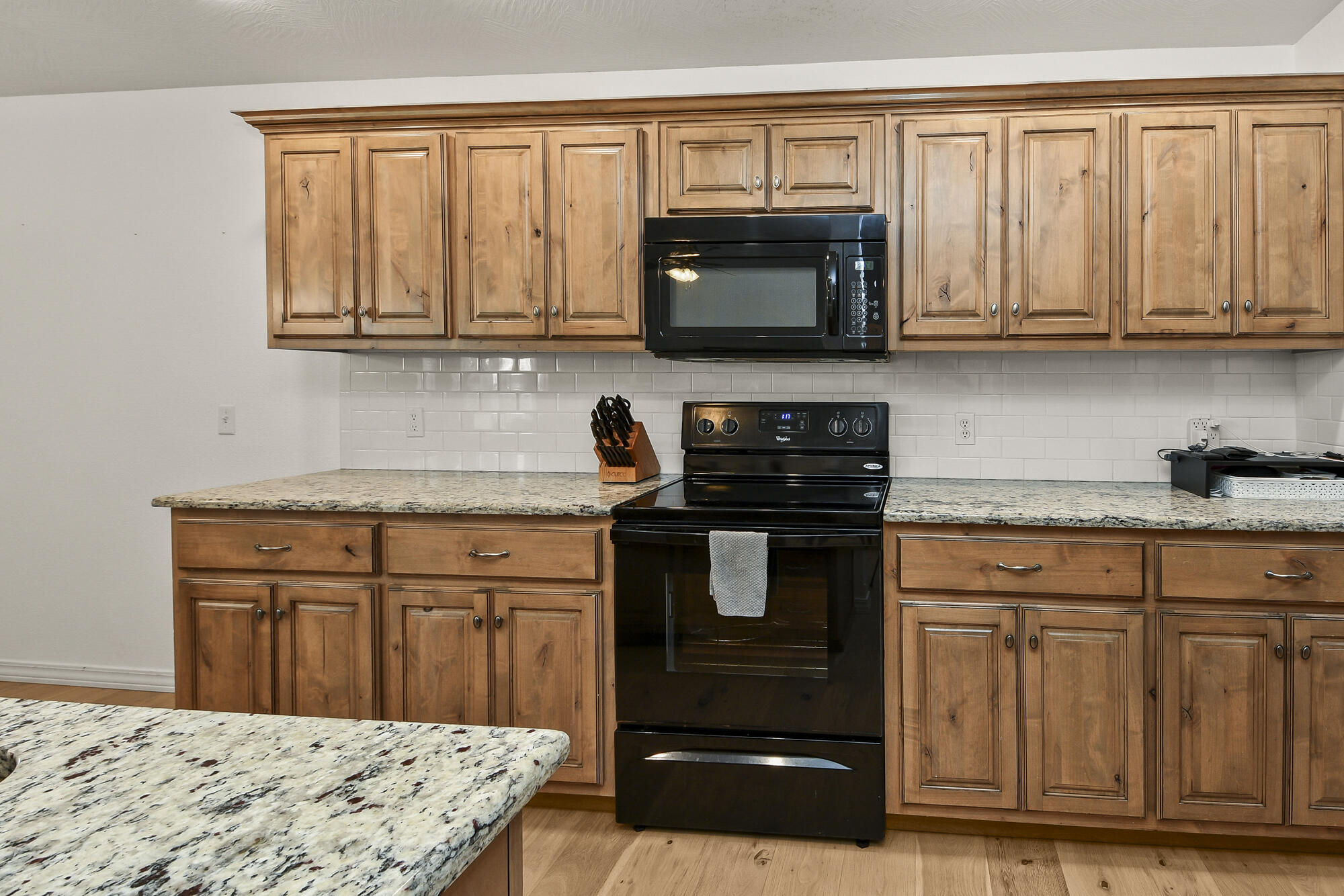 858 Capitol Hill Drive Property Photo 18