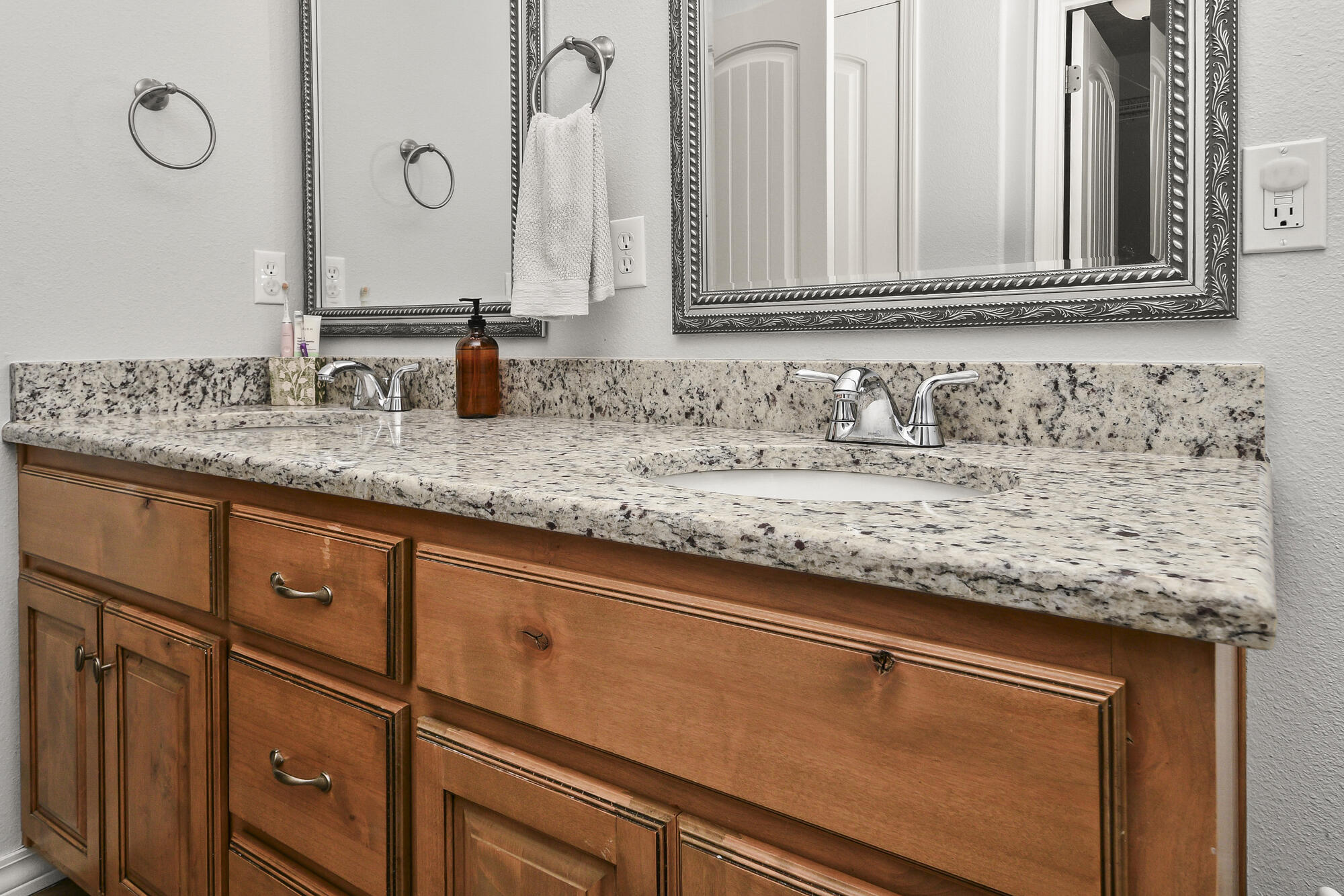858 Capitol Hill Drive Property Photo 32