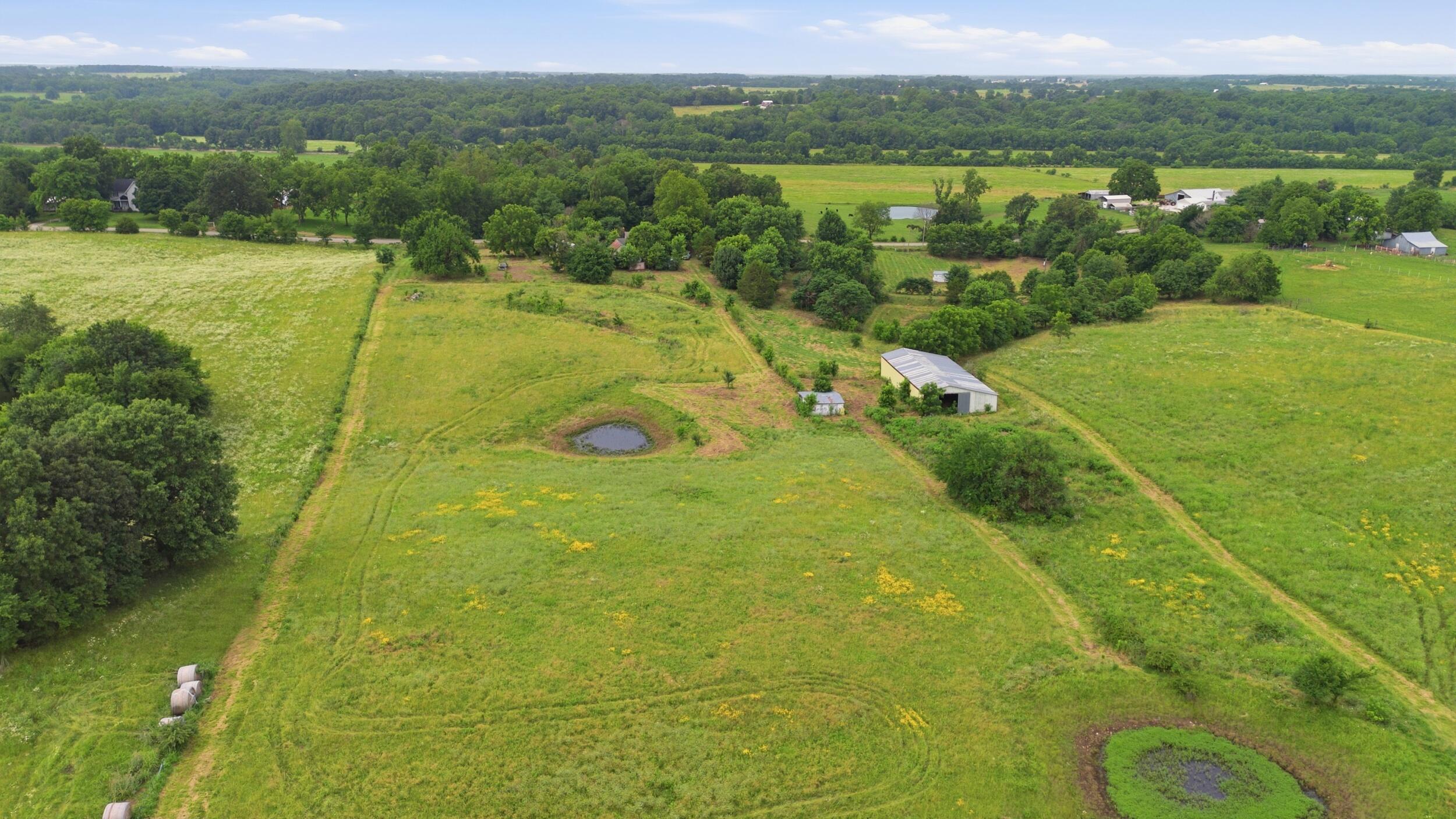 4313 Highway 37 Property Photo 1