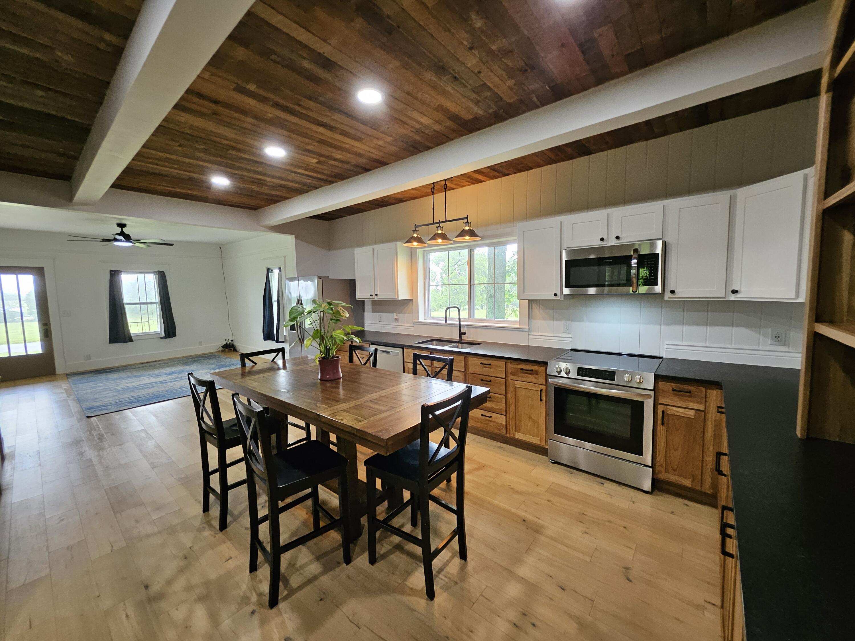 3073 State Highway Ww Property Photo 6