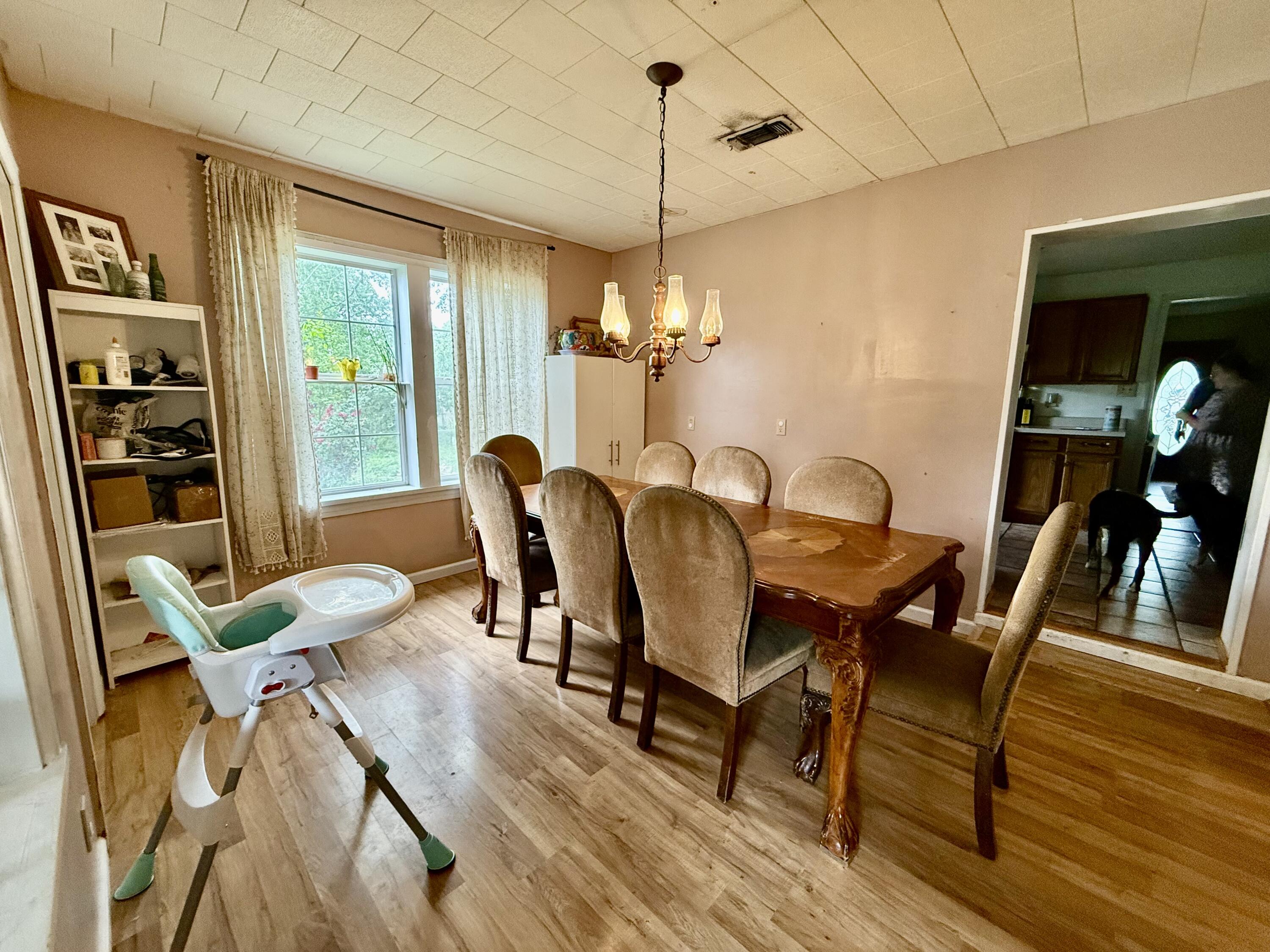 27417 Us Highway 160 Property Photo 14