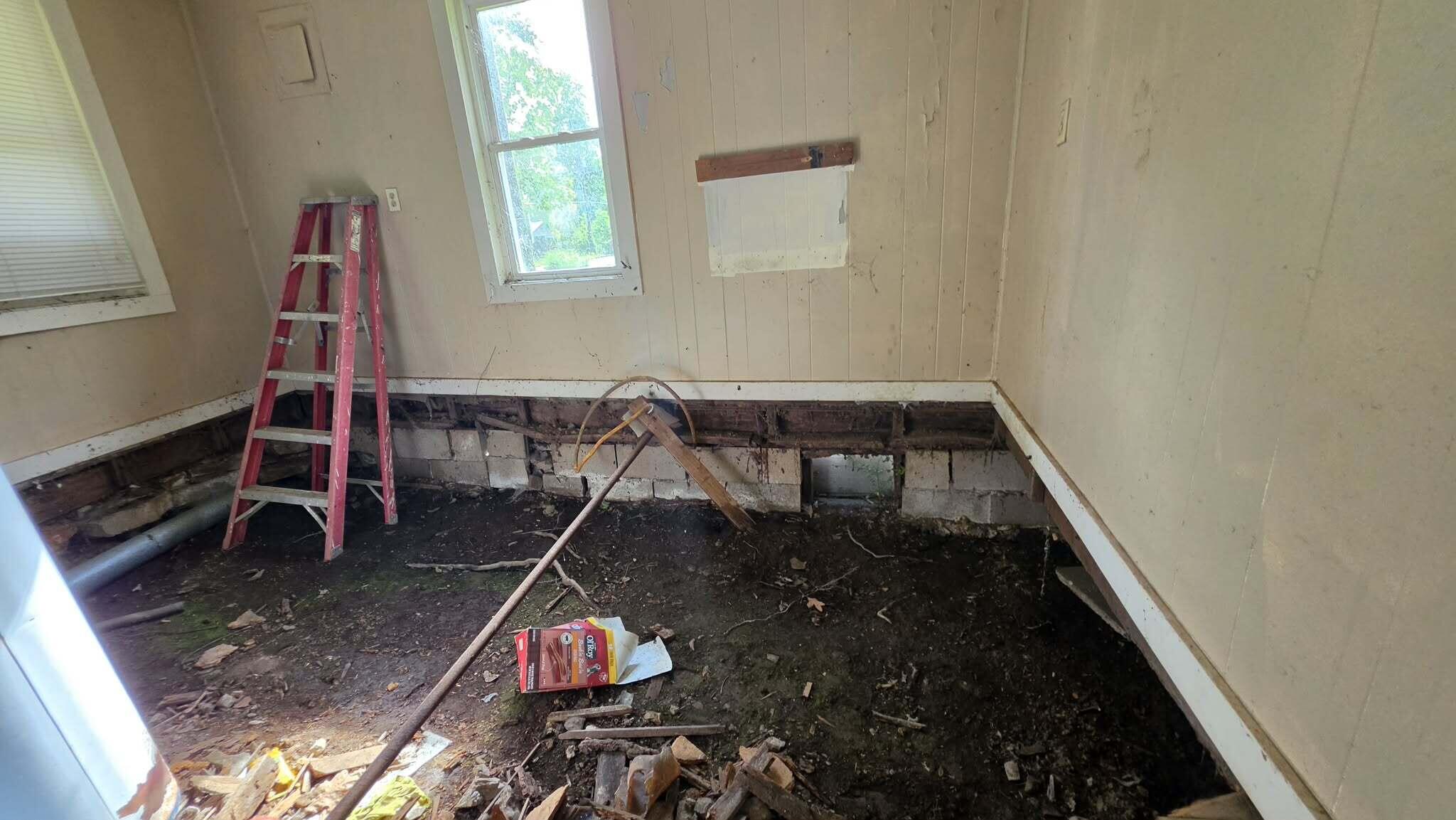 409 West Long Street Property Photo 3