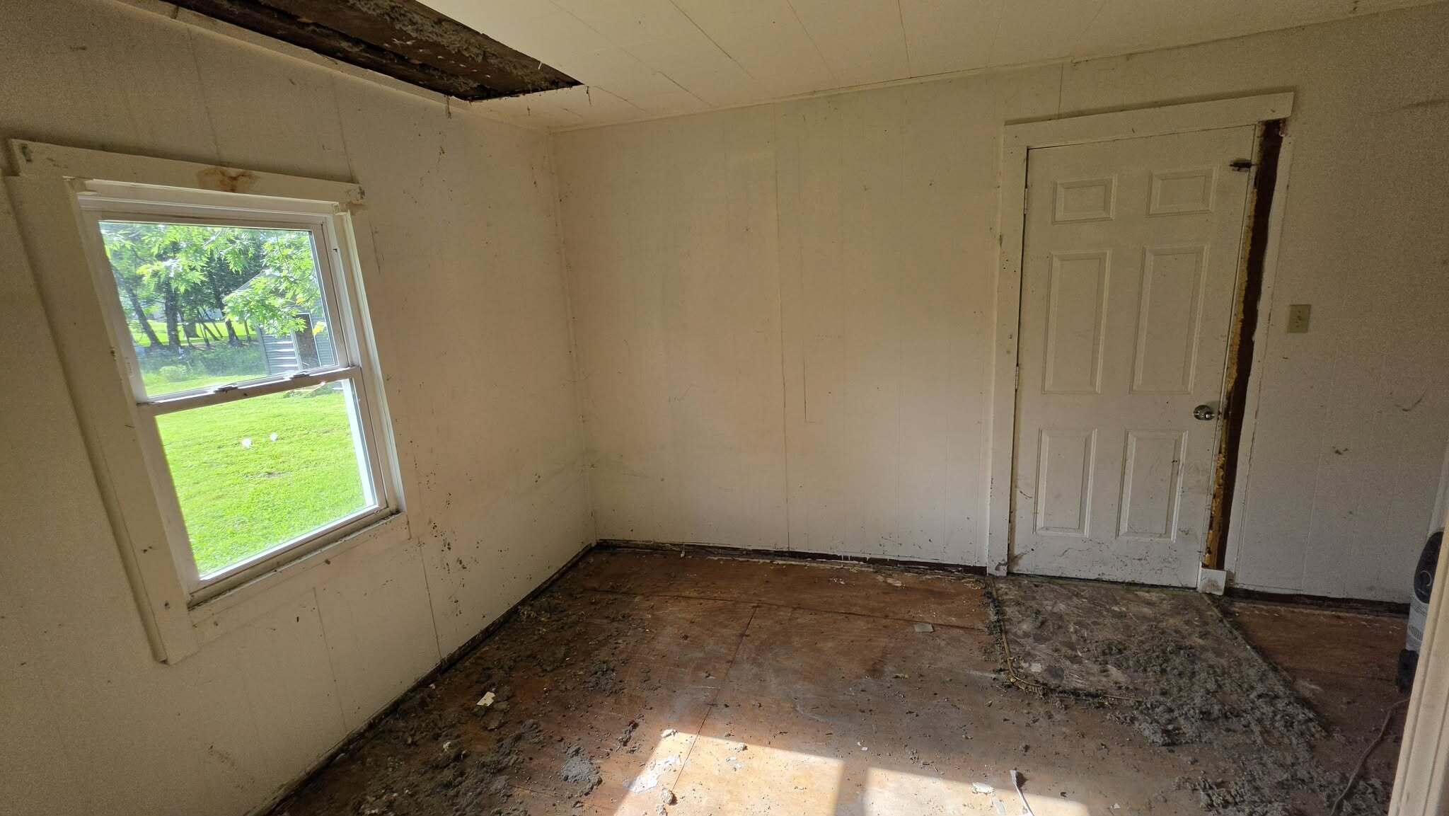 409 West Long Street Property Photo 7