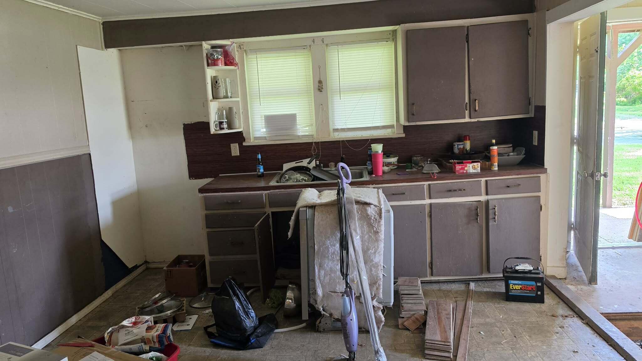 409 West Long Street Property Photo 15