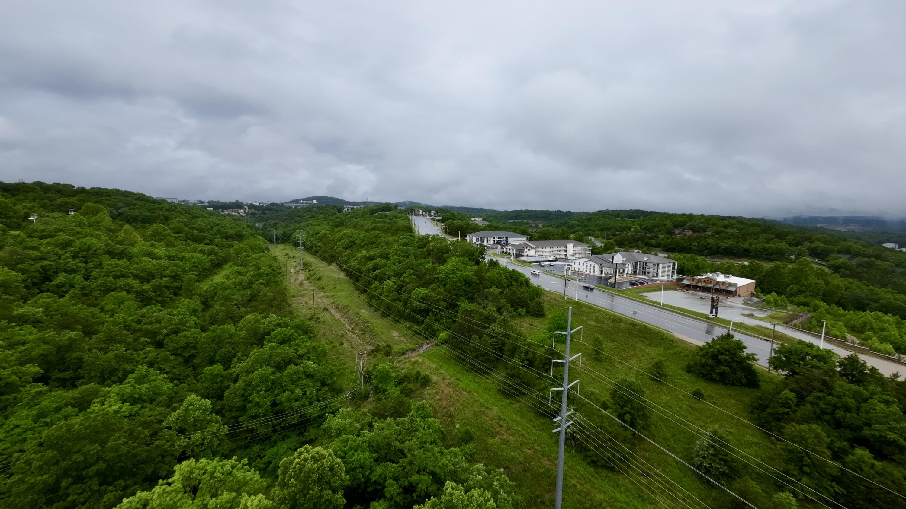 000 Shepherd Of The Hills Expressway Property Photo 18