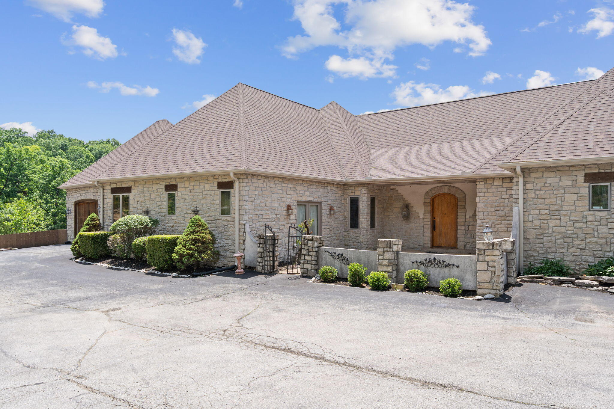 518 Skyline Road Property Photo 10