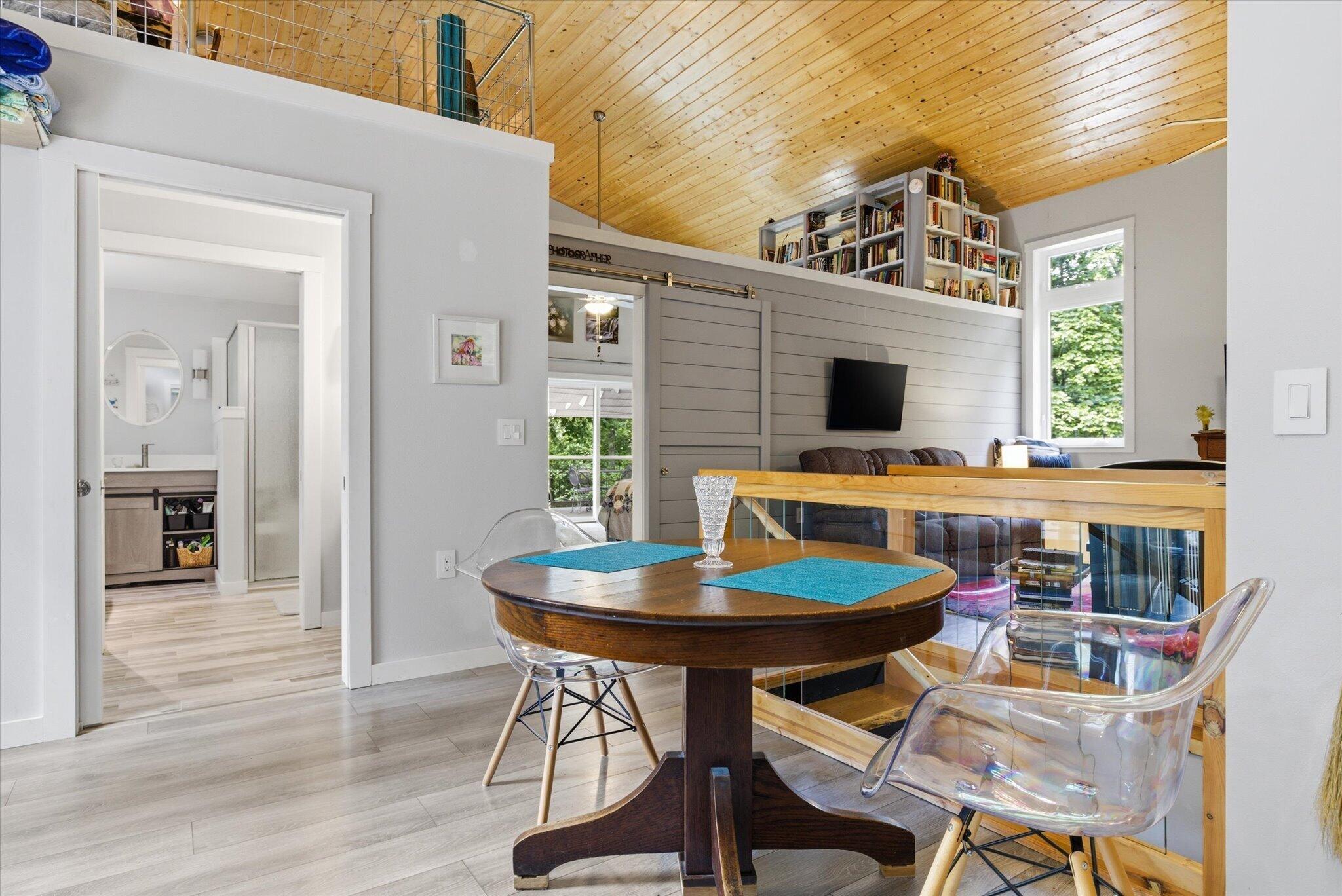 552 Mark Trail Property Photo 19