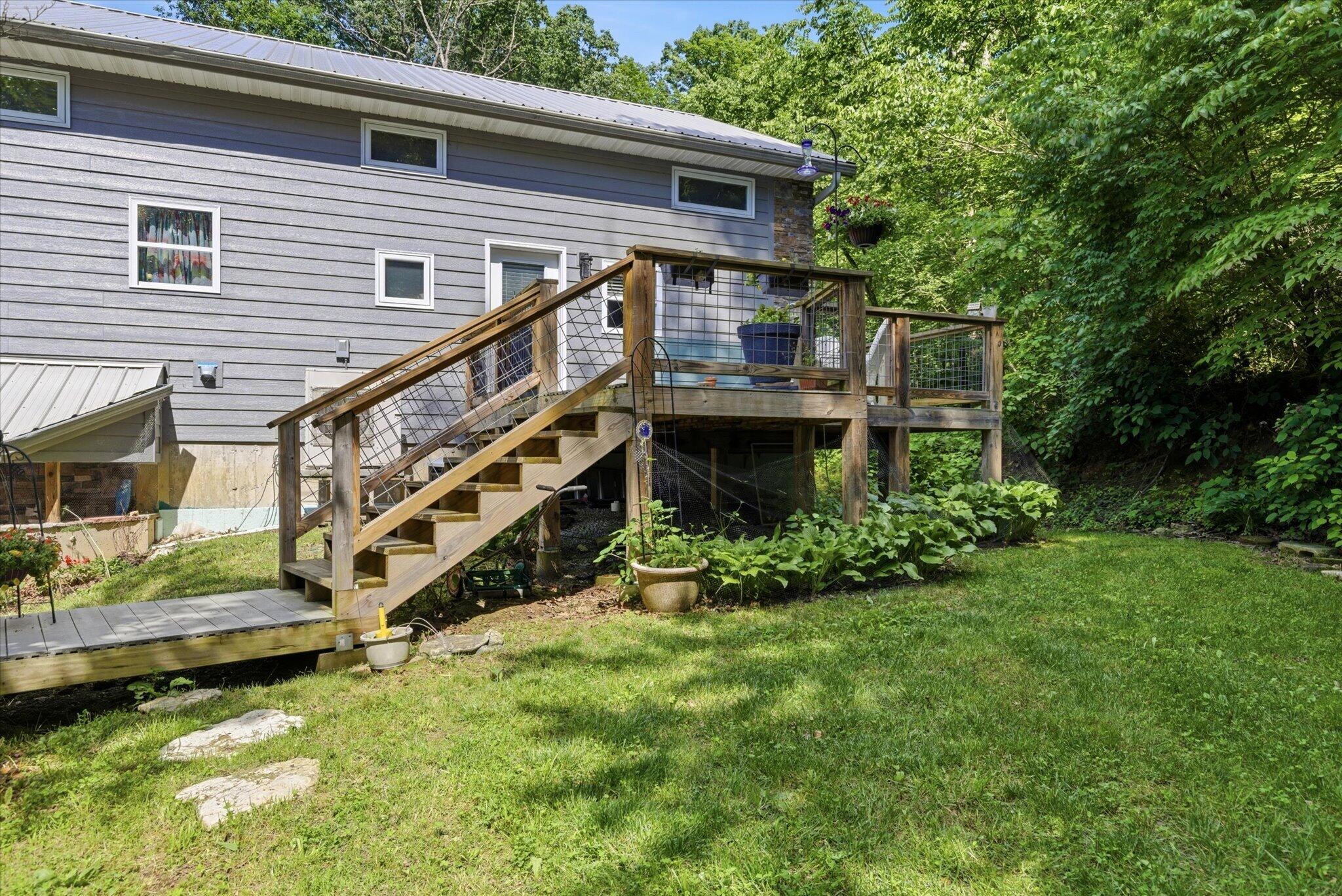 552 Mark Trail Property Photo 37