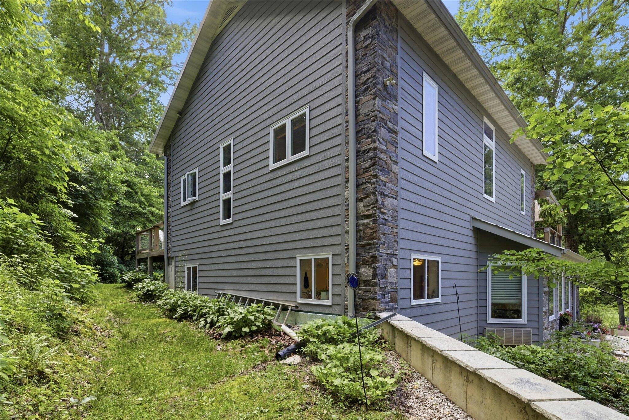 552 Mark Trail Property Photo 38