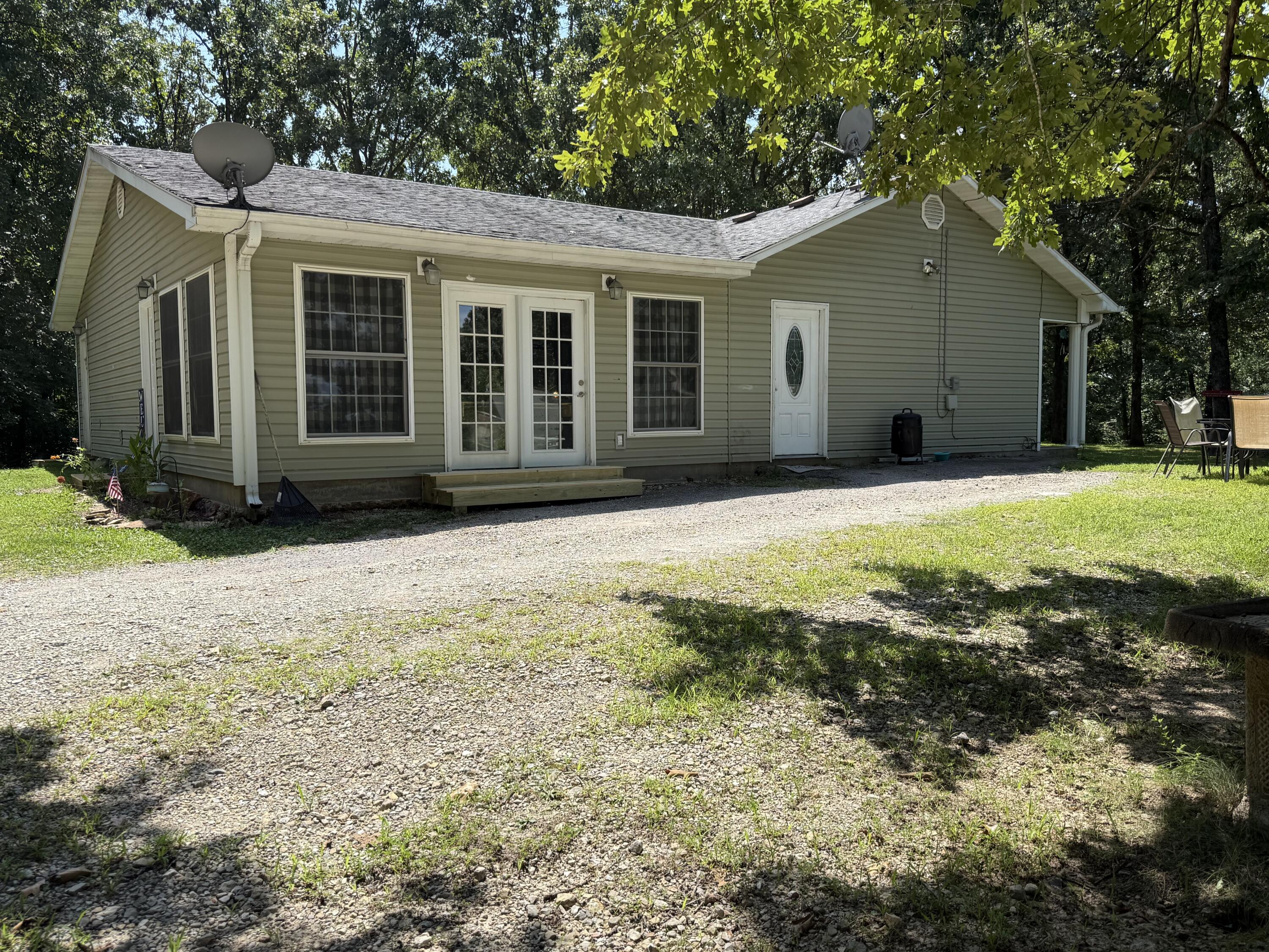 7313 Private Road 1830 Property Photo 1