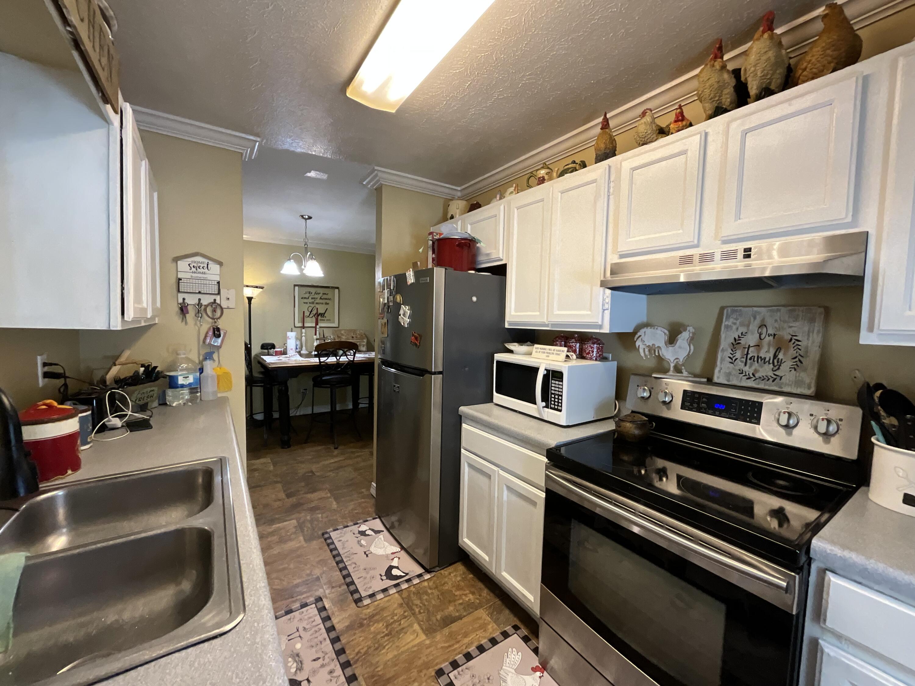 7313 Private Road 1830 Property Photo 7