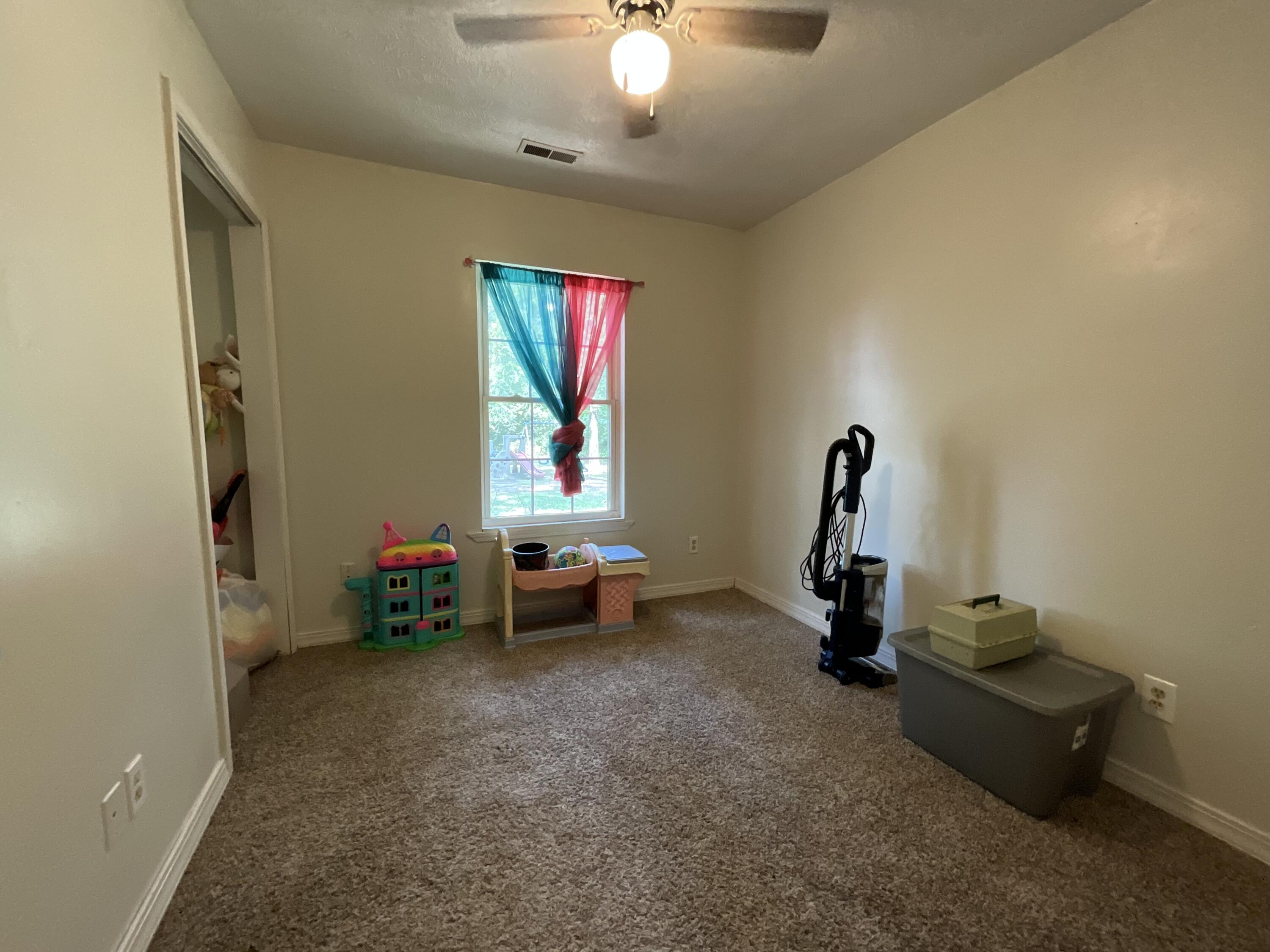 7313 Private Road 1830 Property Photo 13