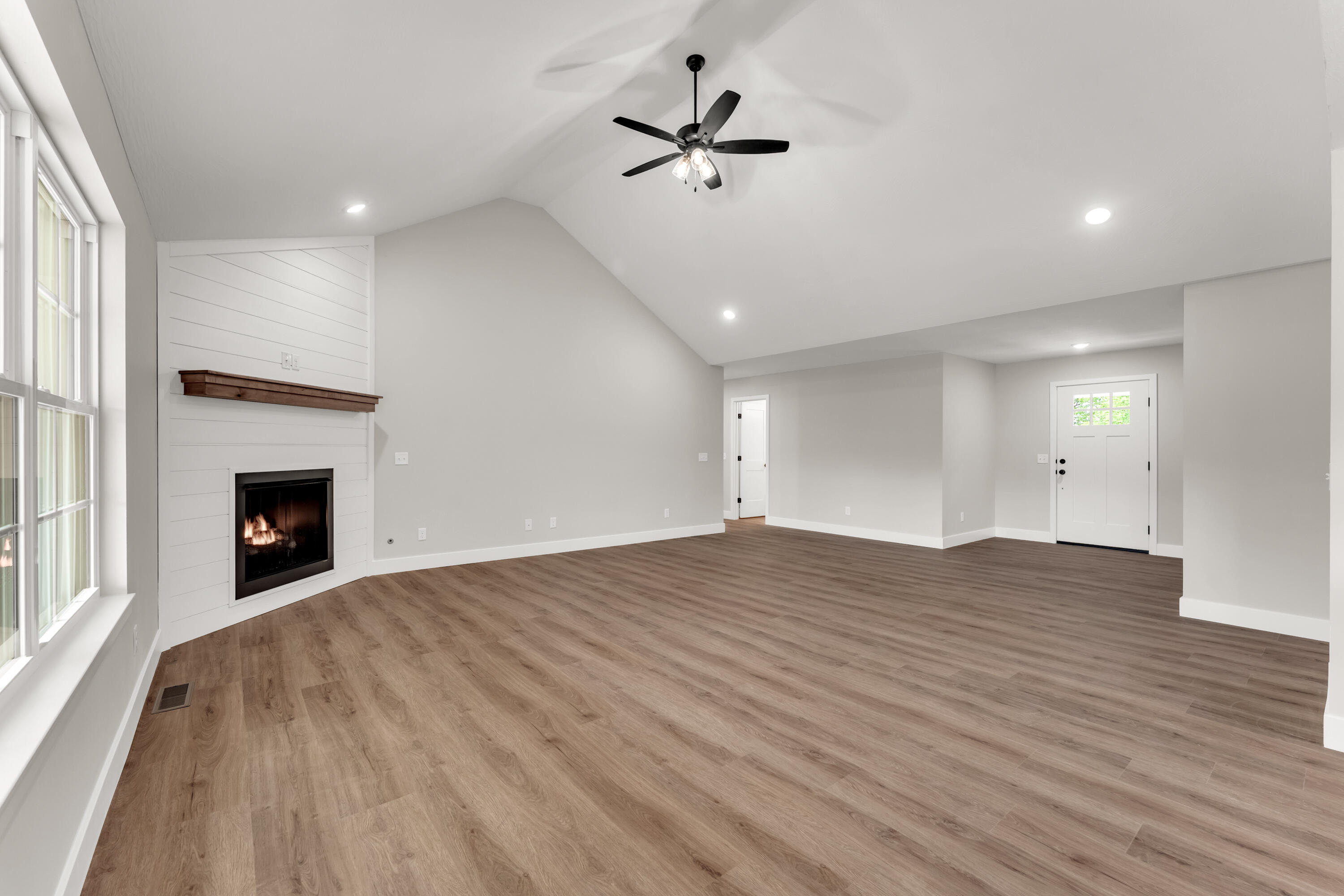 188 Highland Drive Property Photo 11