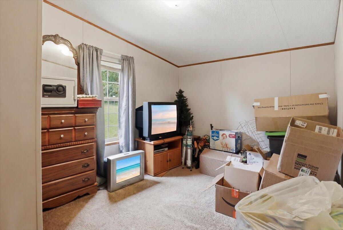 18233 County Road 361 Property Photo 14