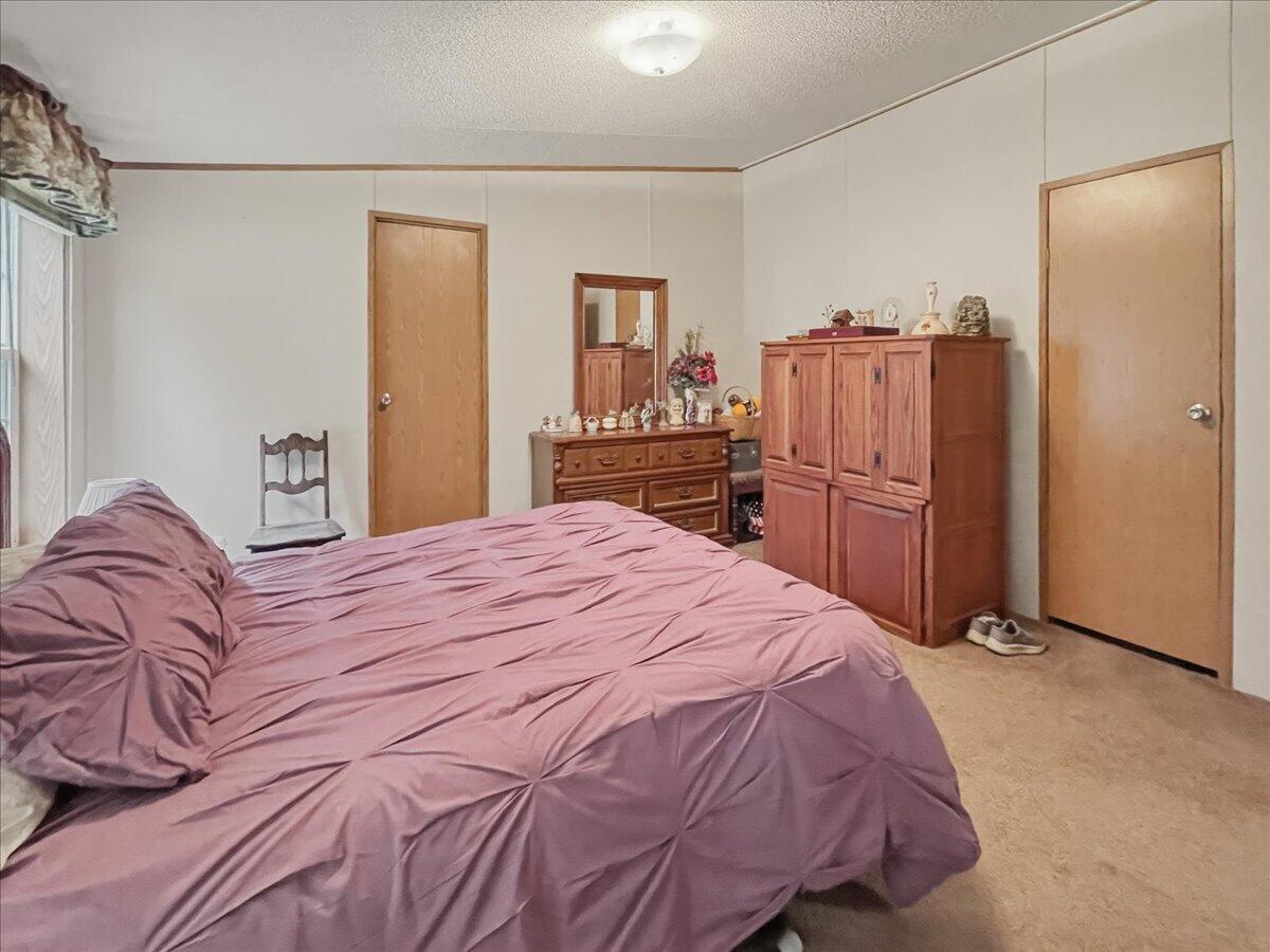 18233 County Road 361 Property Photo 17