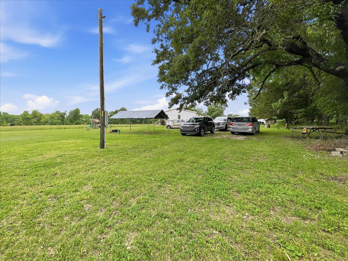 18233 County Road 361 Property Photo 32