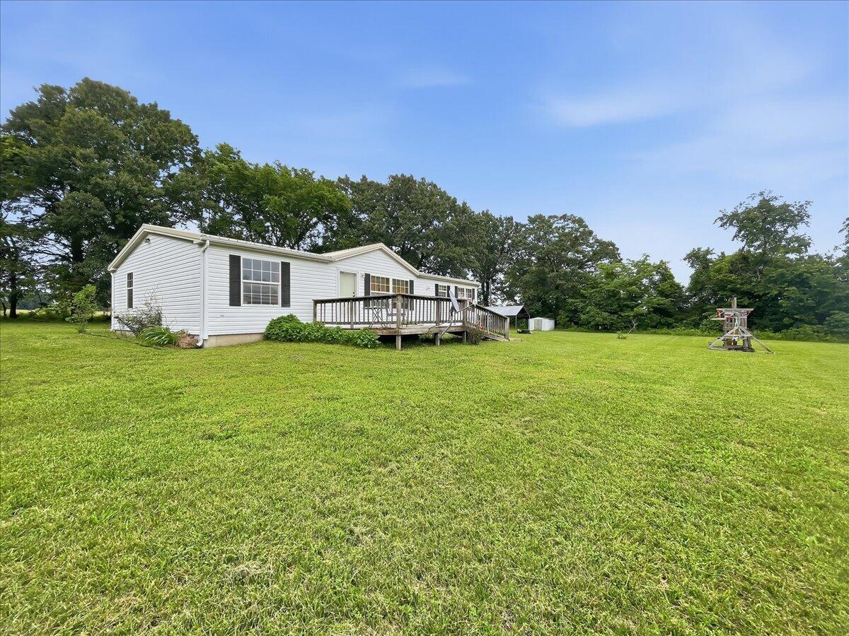 18233 County Road 361 Property Photo 38