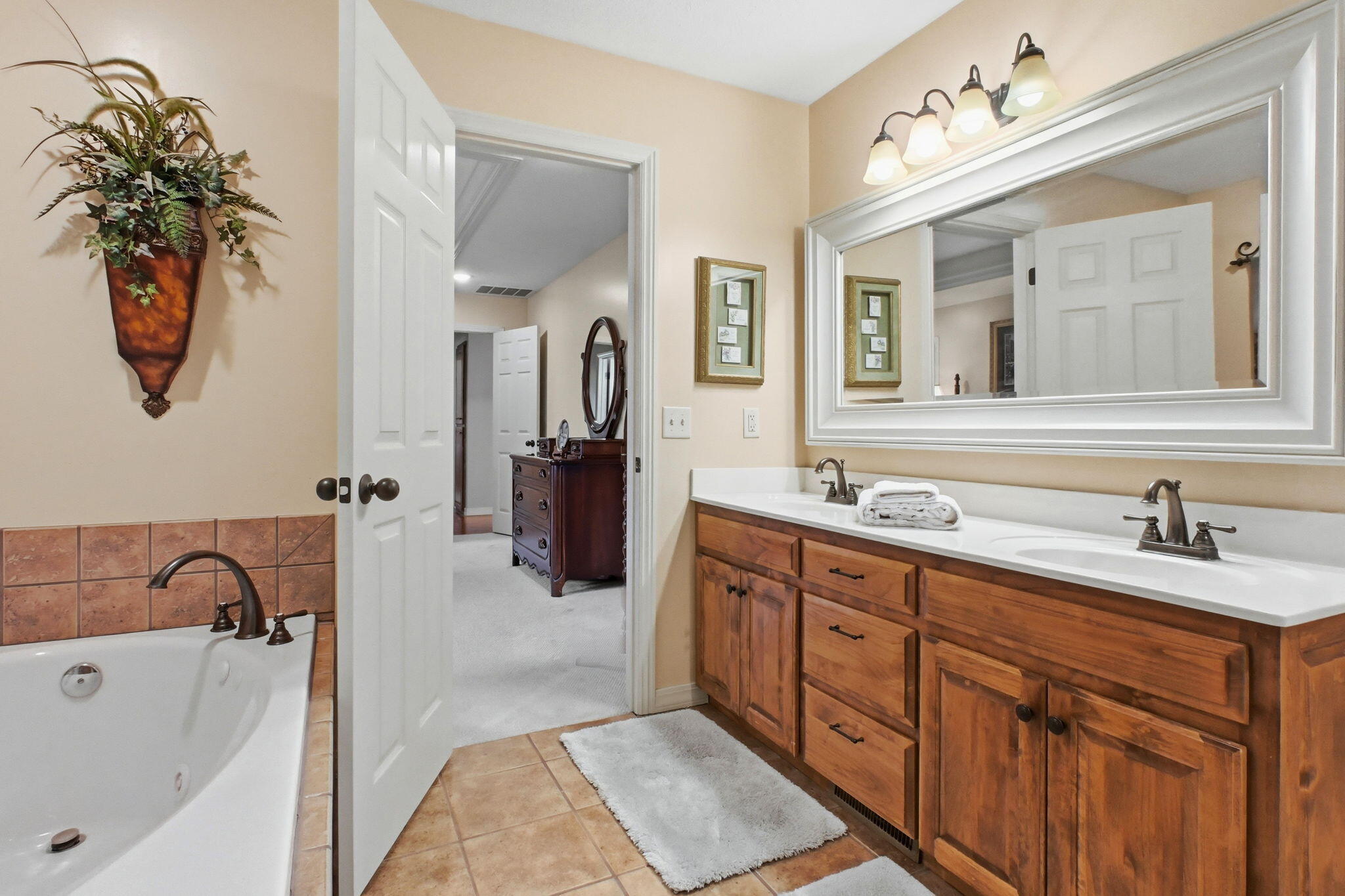1420 South Charles Place Property Photo 48