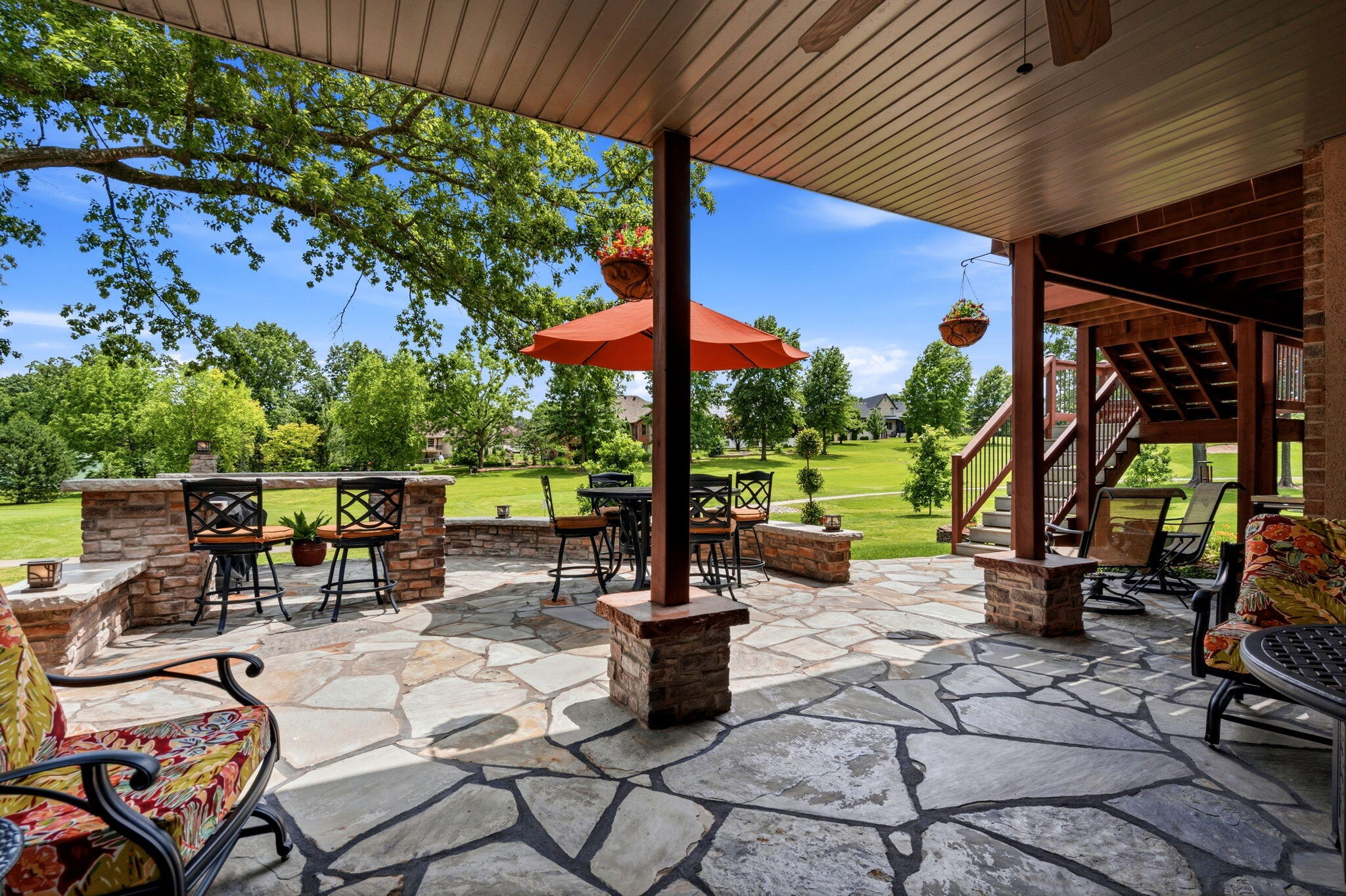 4227 Greenbriar Drive Property Photo 31