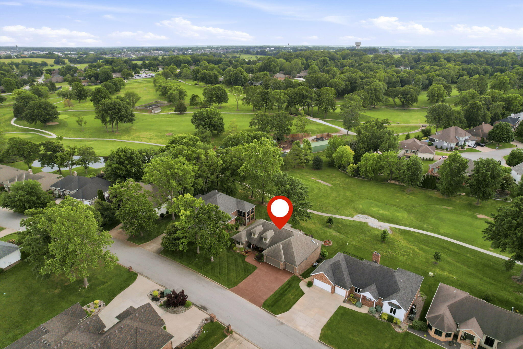 4227 Greenbriar Drive Property Photo 38