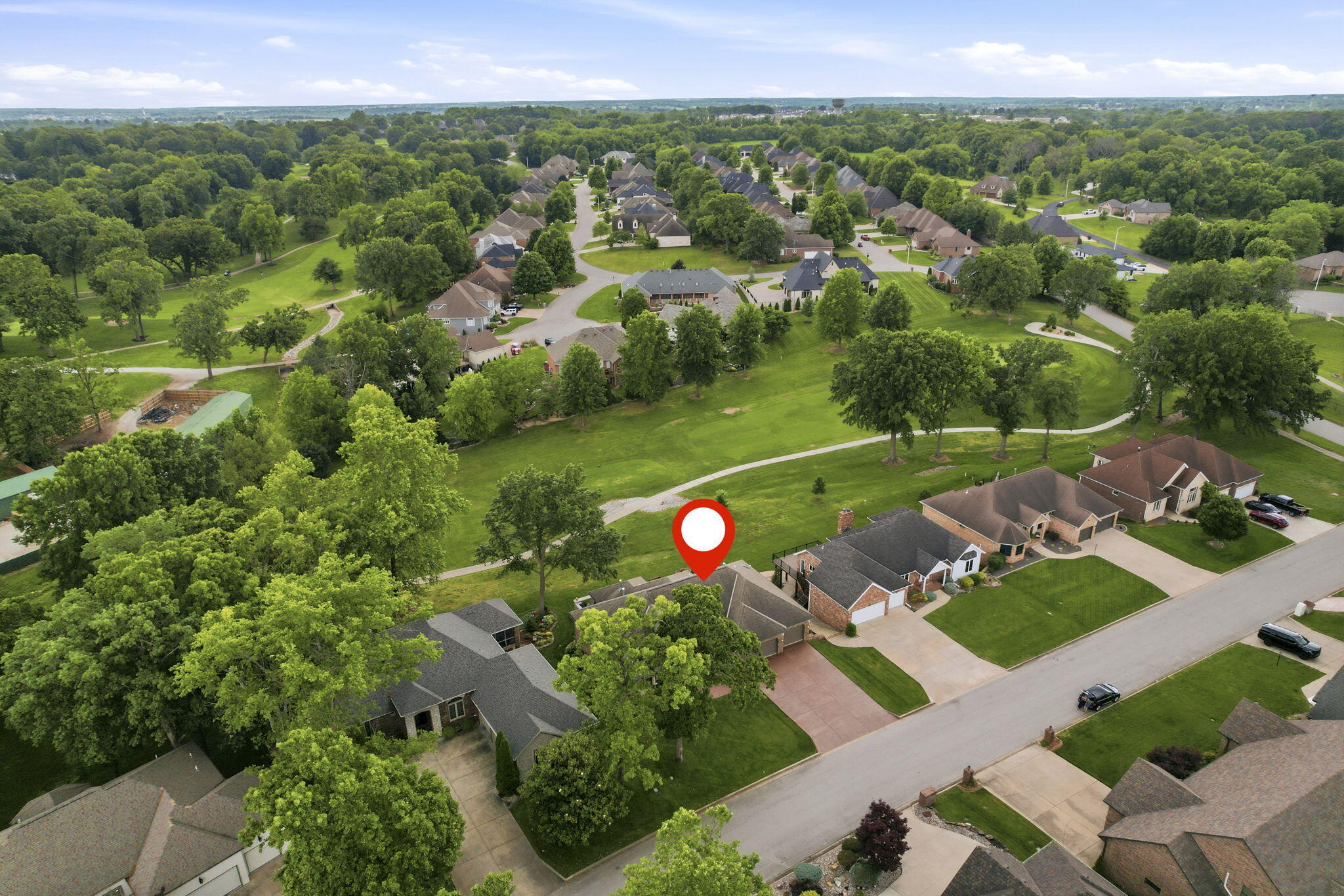 4227 Greenbriar Drive Property Photo 40