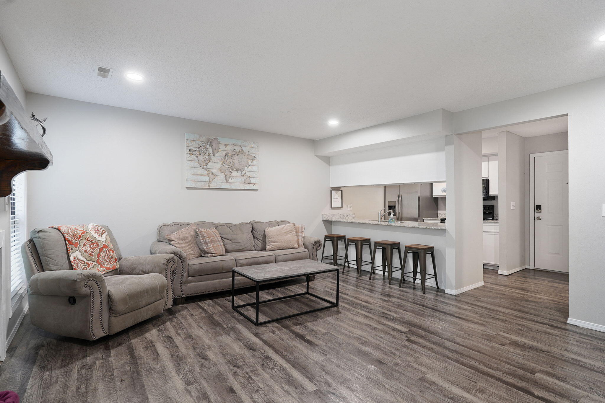 152 Turnberry Drive Apt 3 Property Photo 8