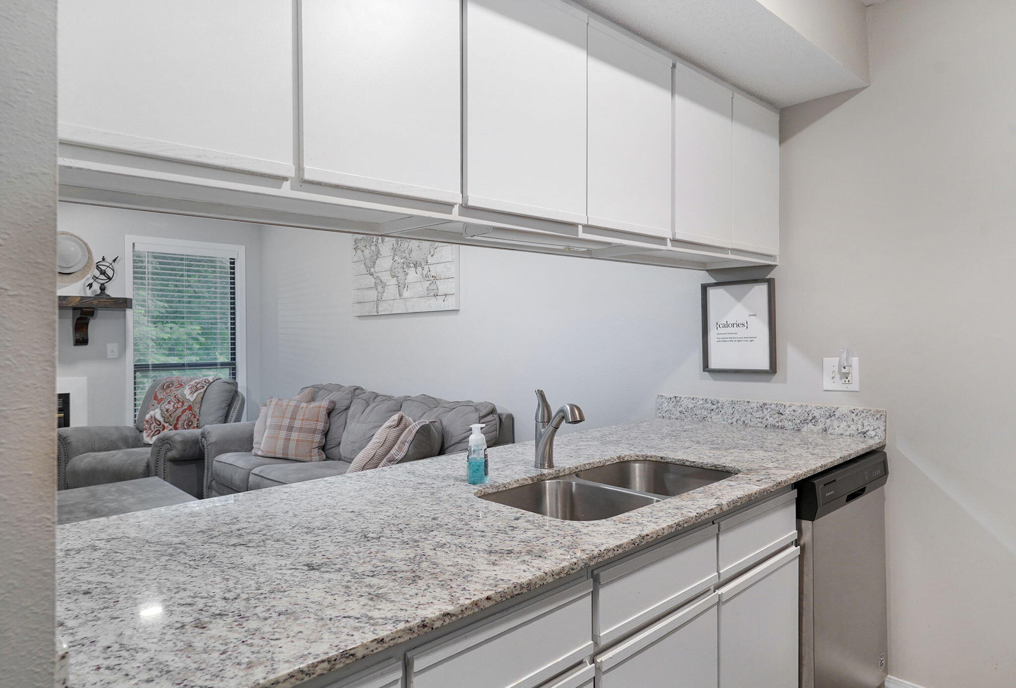 152 Turnberry Drive Apt 3 Property Photo 13