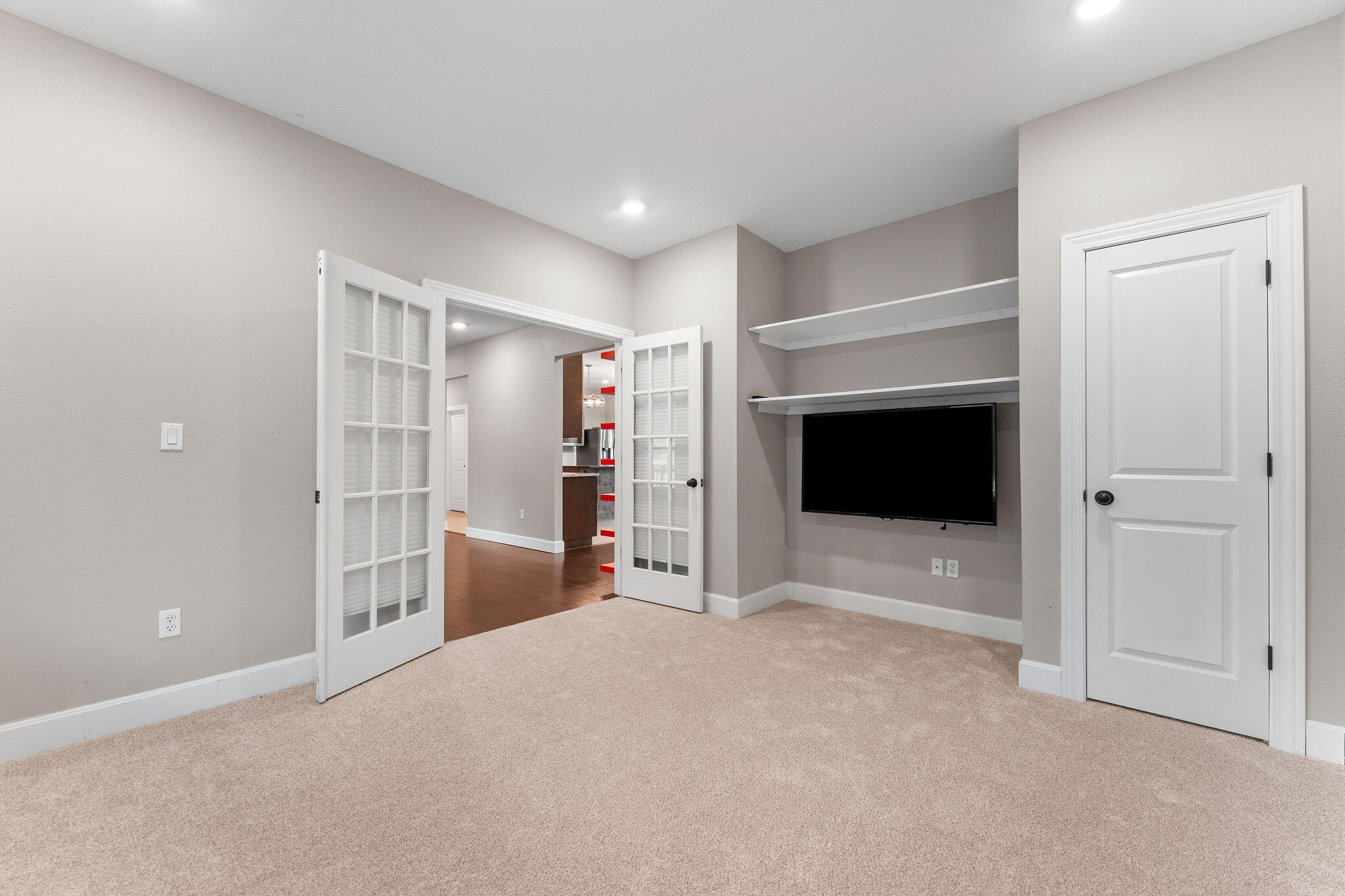 564 Arizona Drive Property Photo 21
