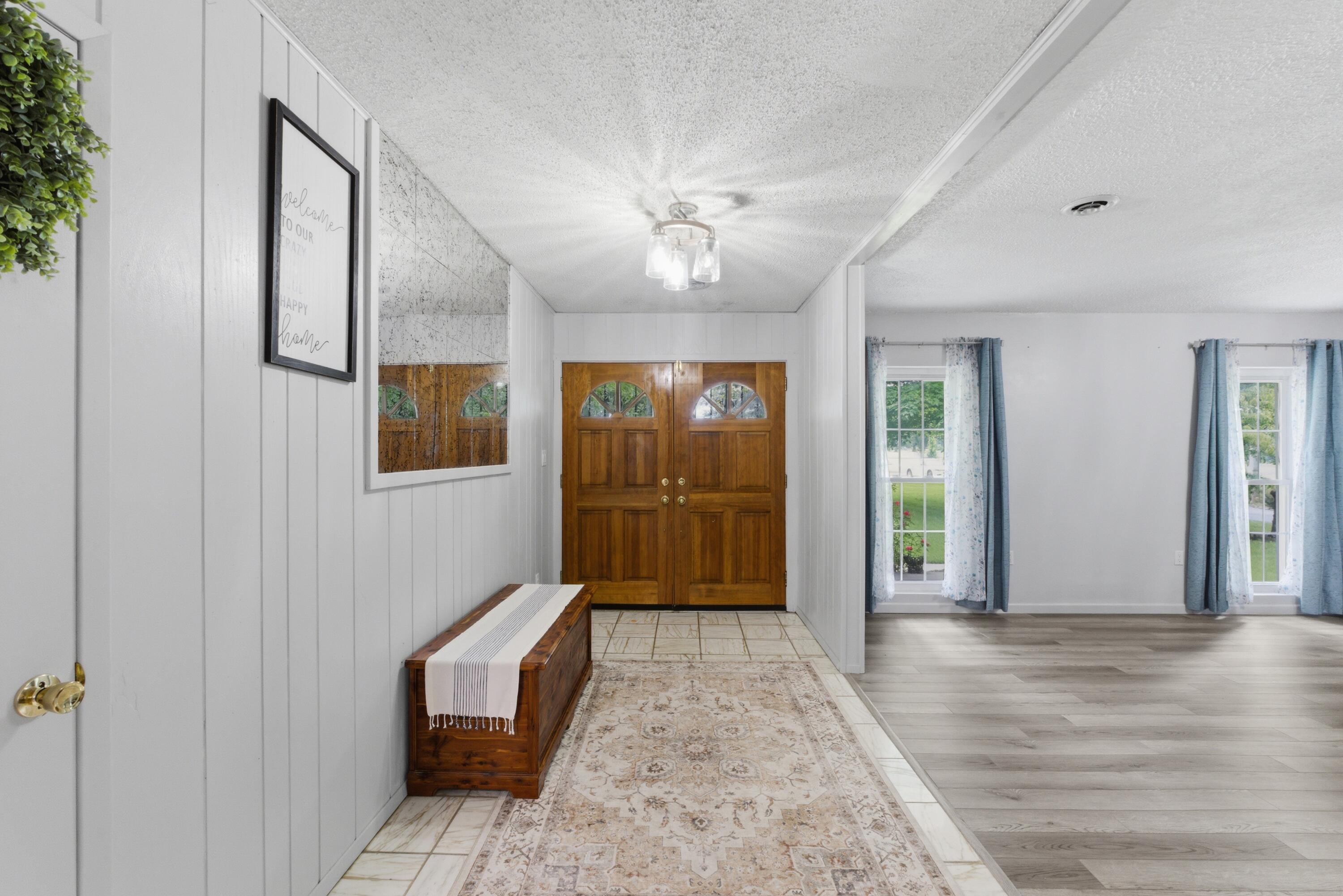 8691 West Us Highway 160 Property Photo 6