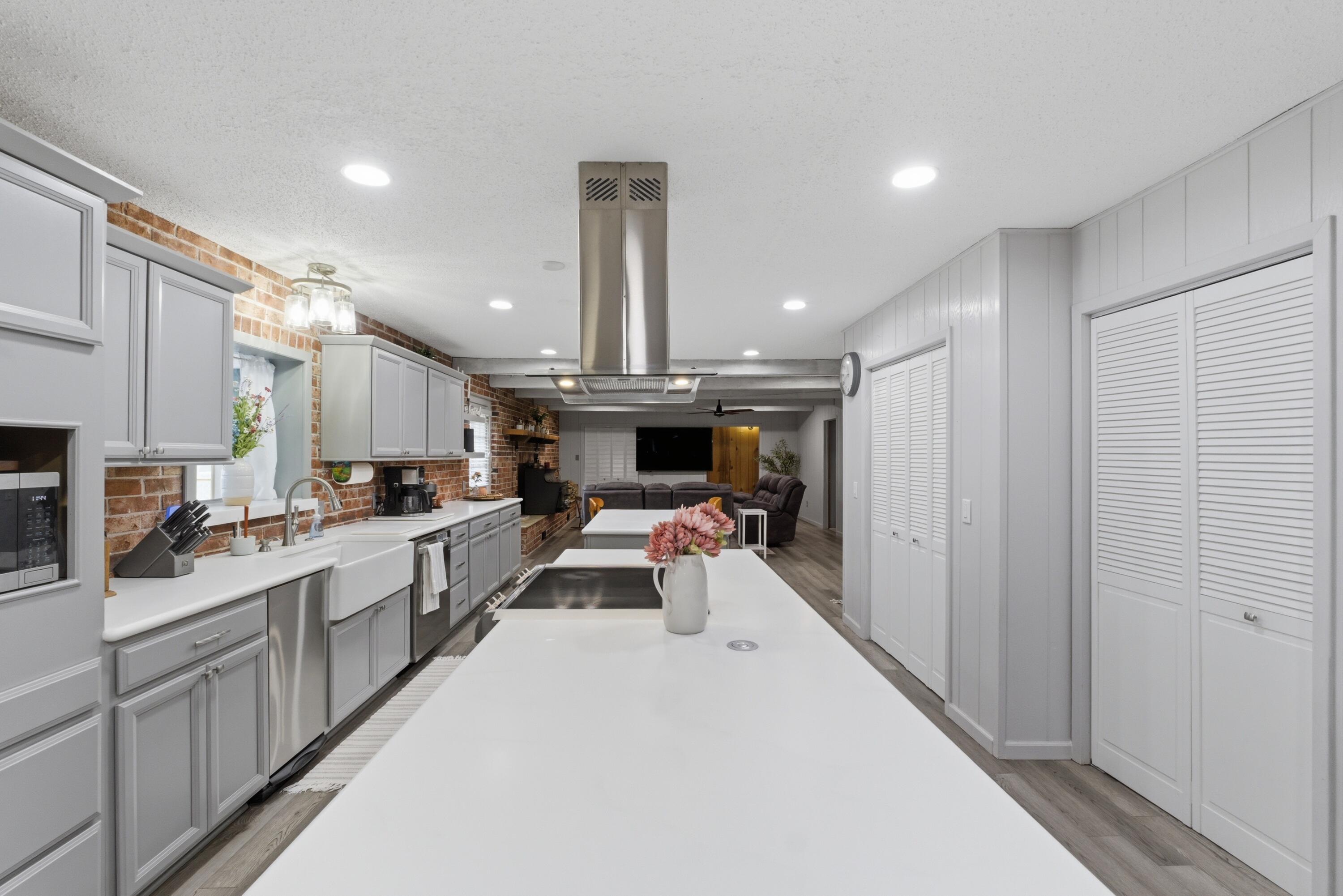 8691 West Us Highway 160 Property Photo 13