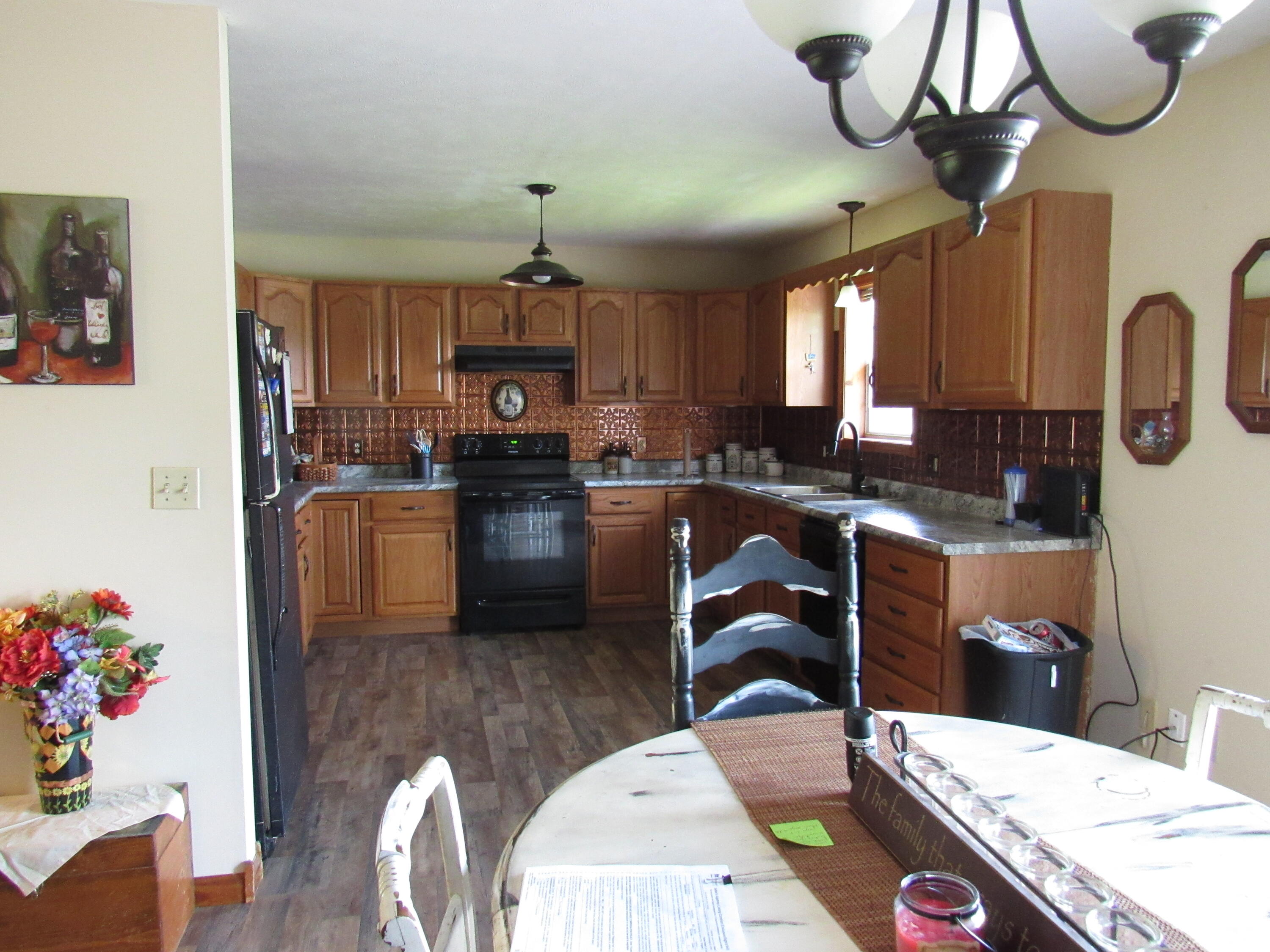 547 North Dill Street Property Photo 18