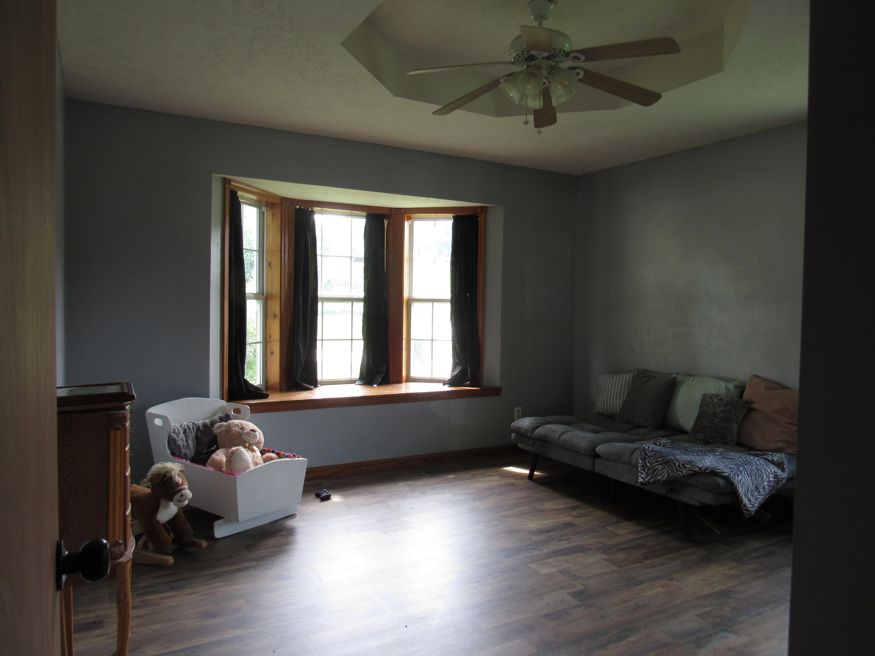 547 North Dill Street Property Photo 33