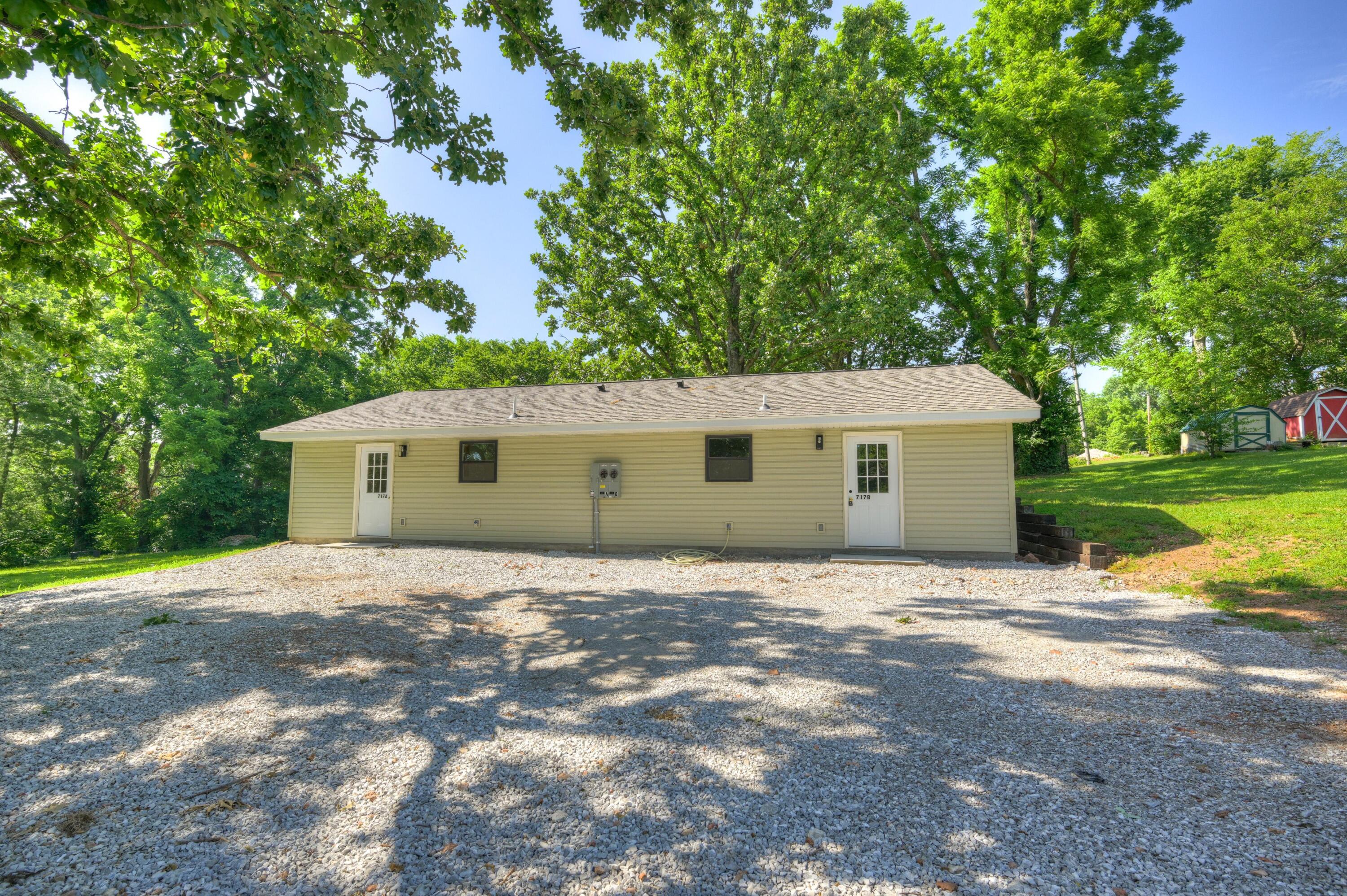 717 Benham Avenue Property Photo 1