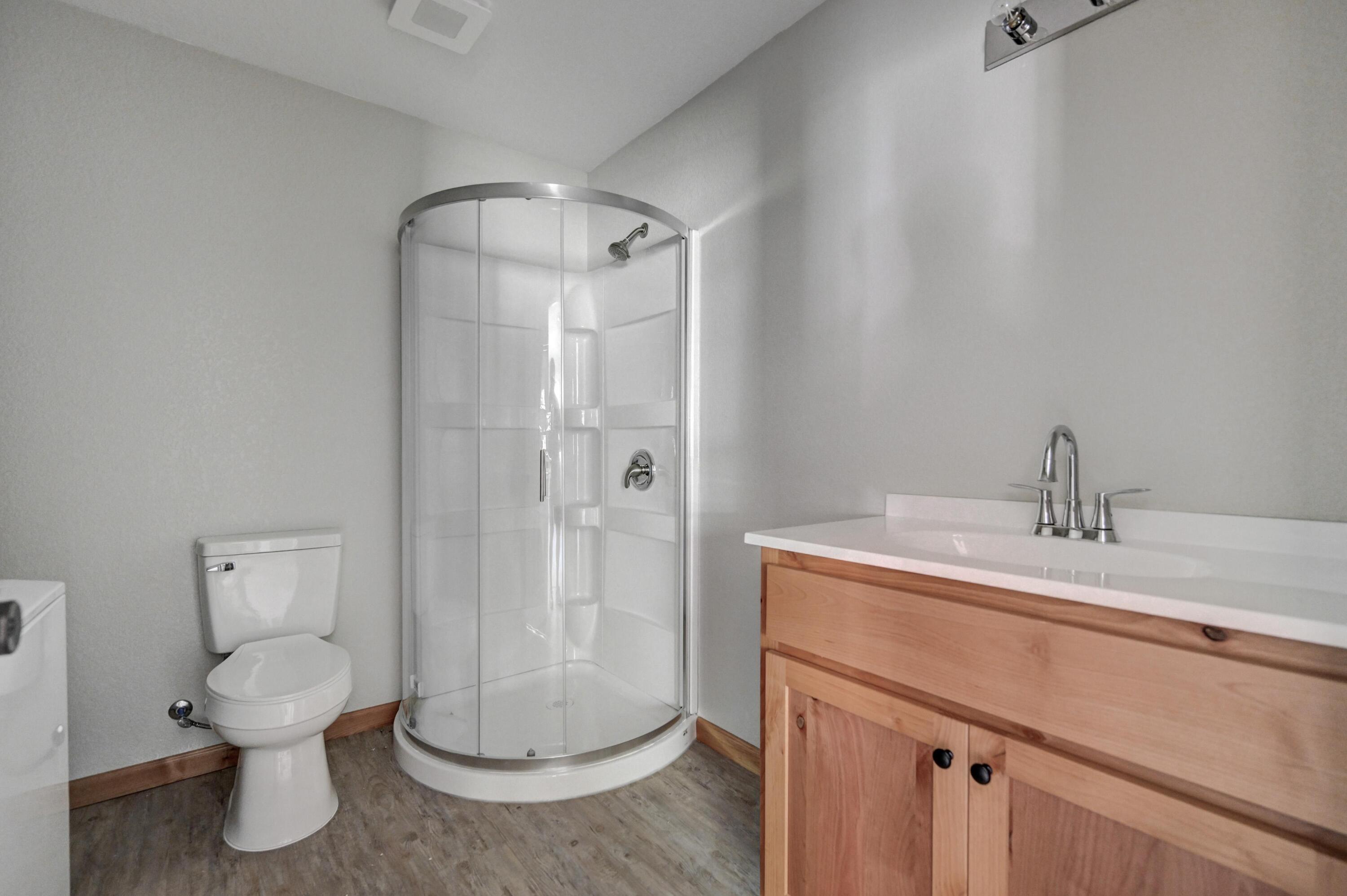 717 Benham Avenue Property Photo 11