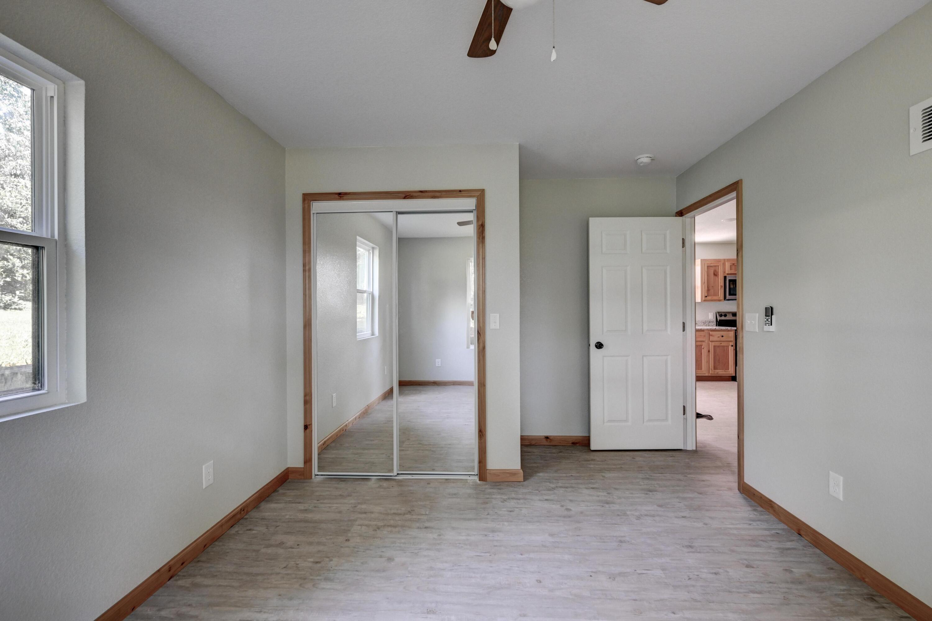 717 Benham Avenue Property Photo 15