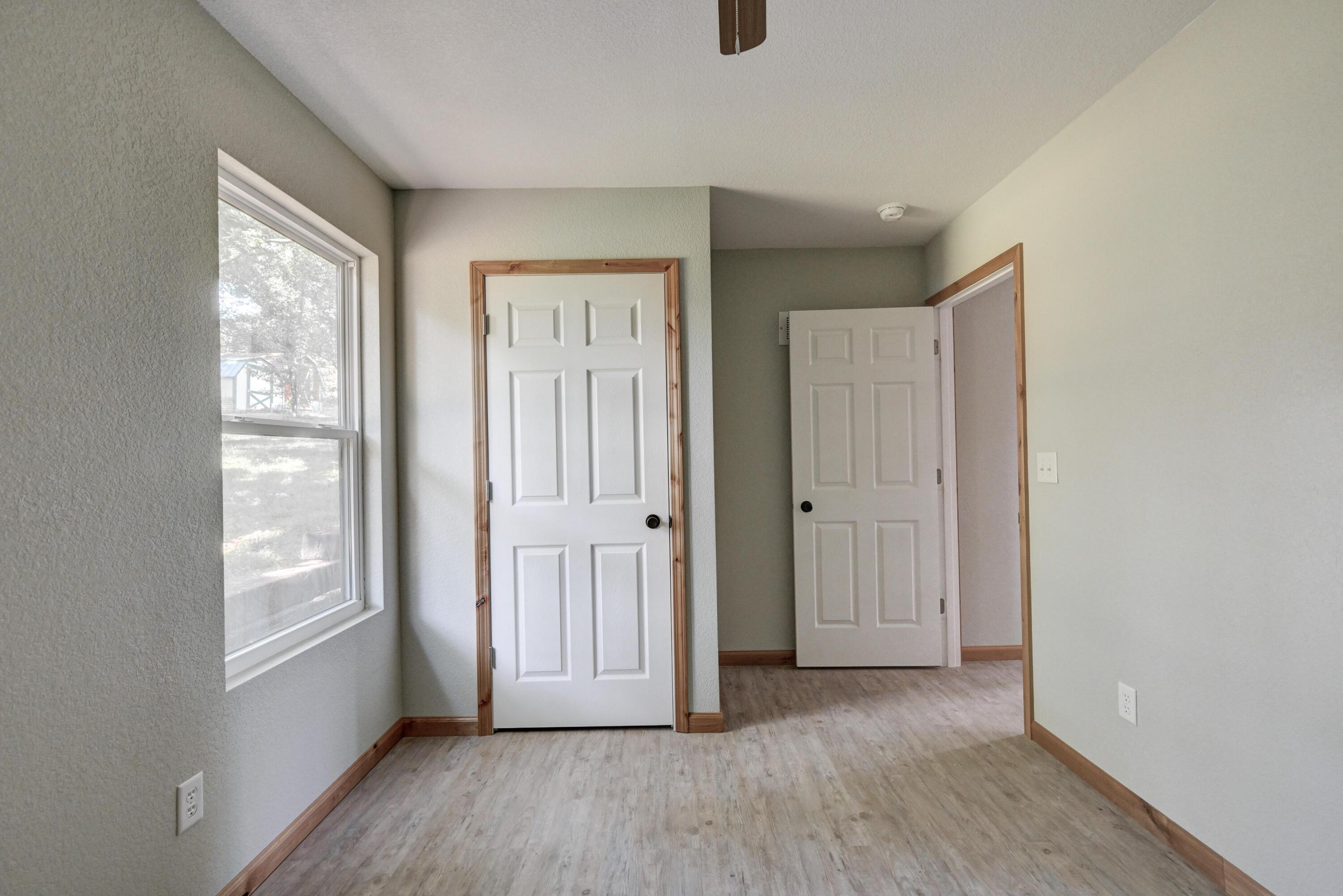 717 Benham Avenue Property Photo 17