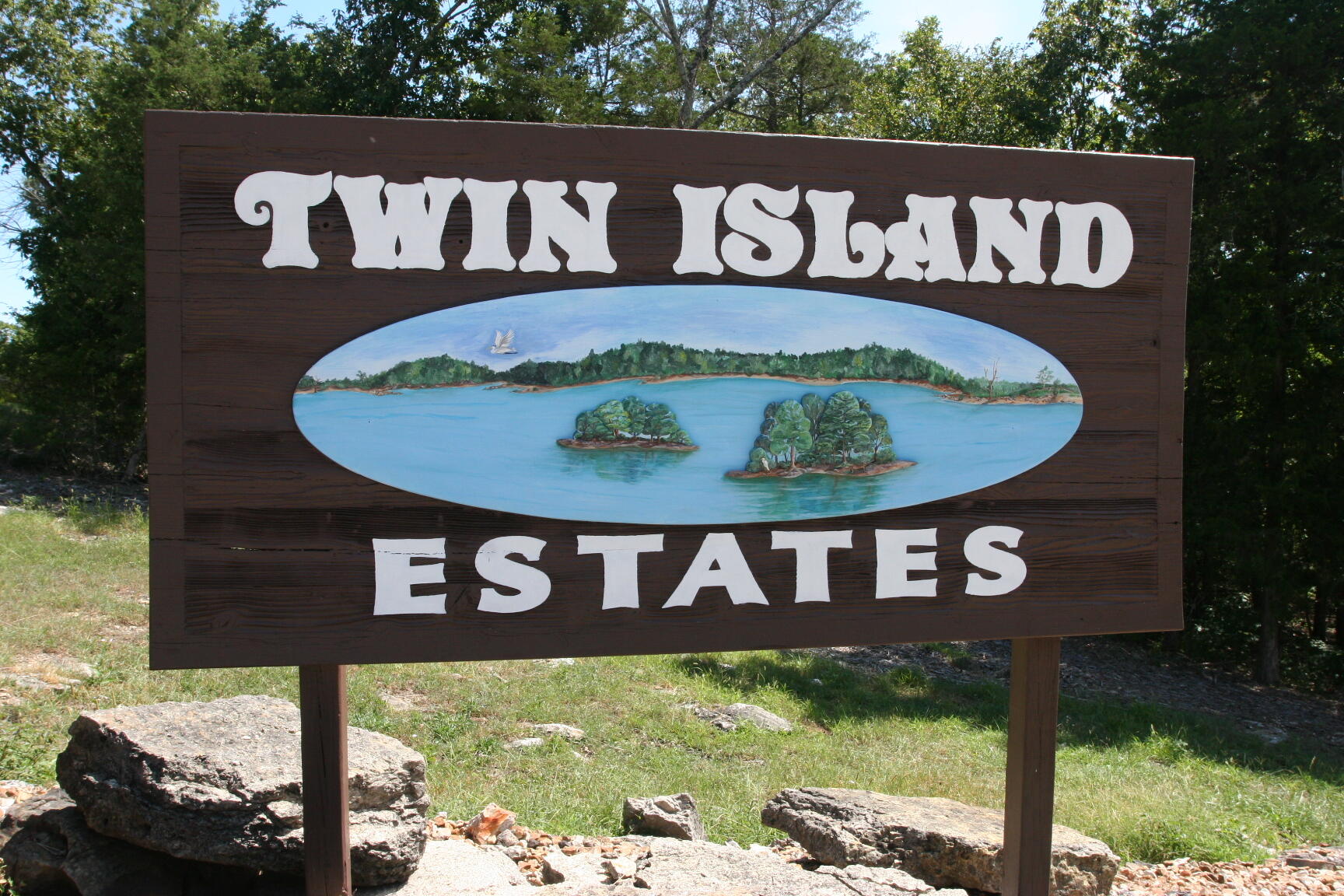 Lot 8 & 9 Twin Island Drive Property Photo 4