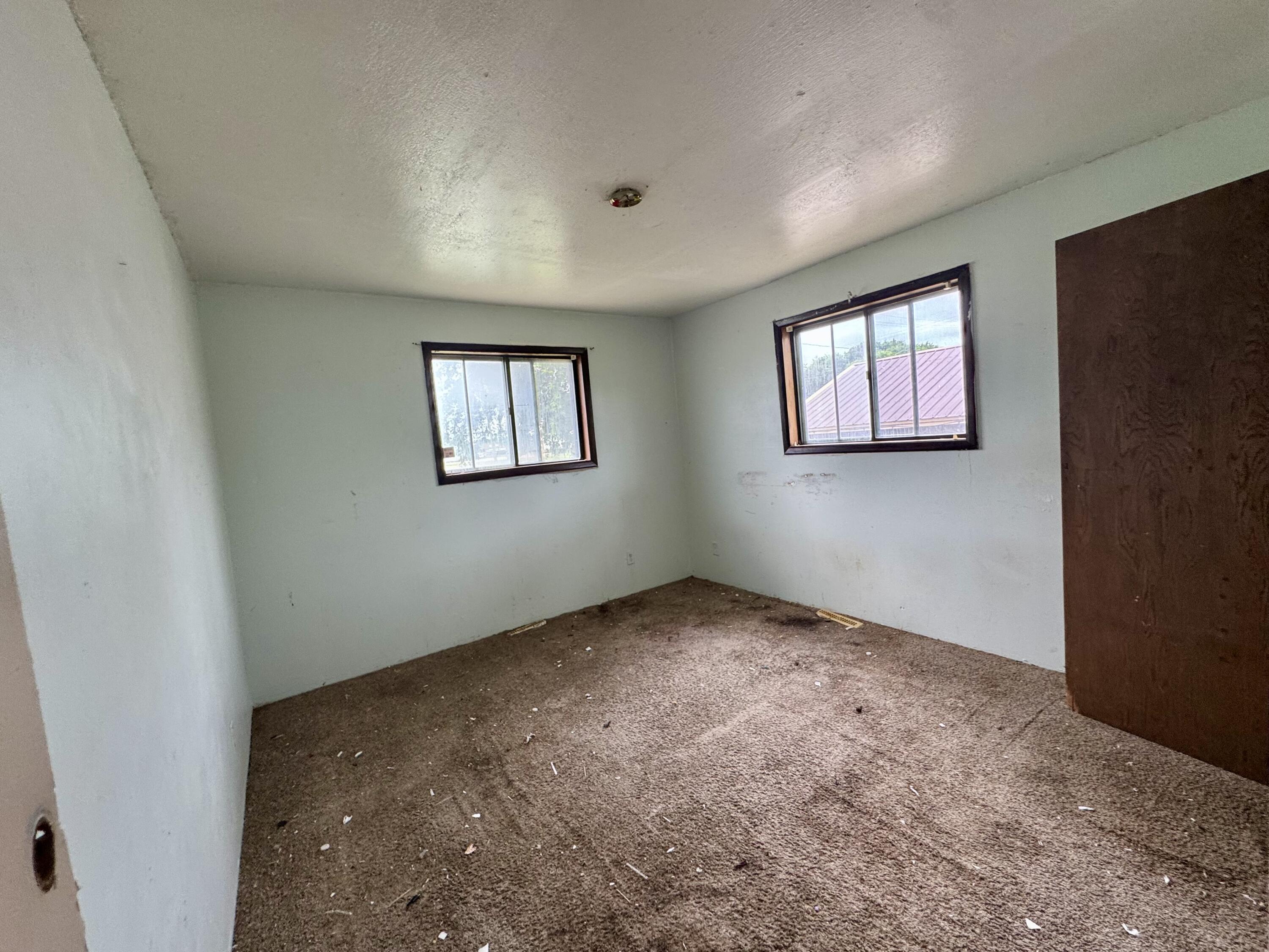 213 East Elm Street Property Photo 7