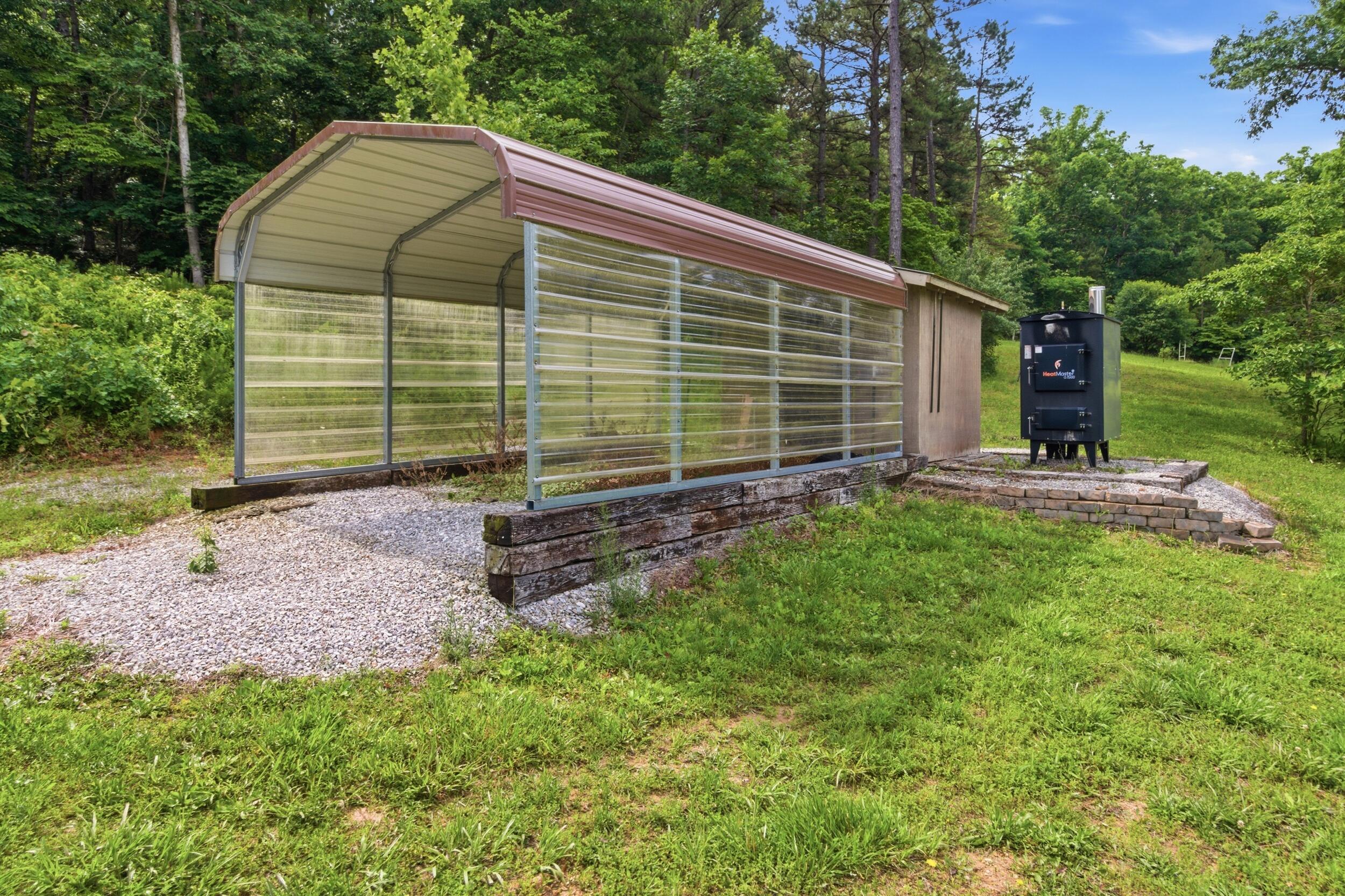 9723 Highway E Property Photo 48