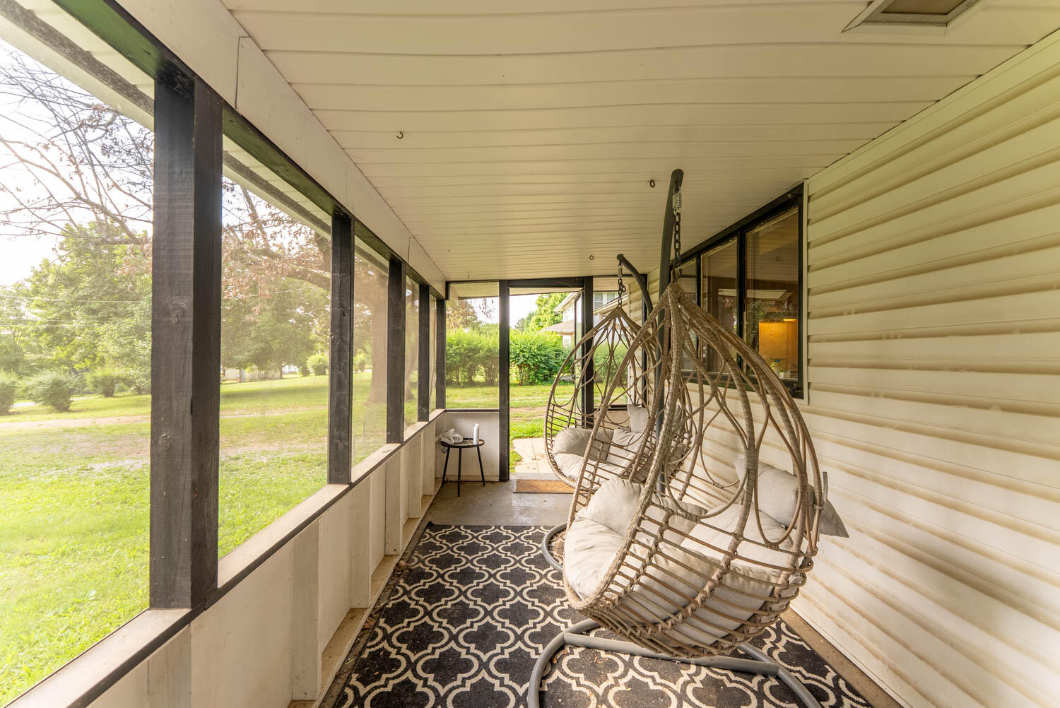 301 Hall Street Property Photo 19