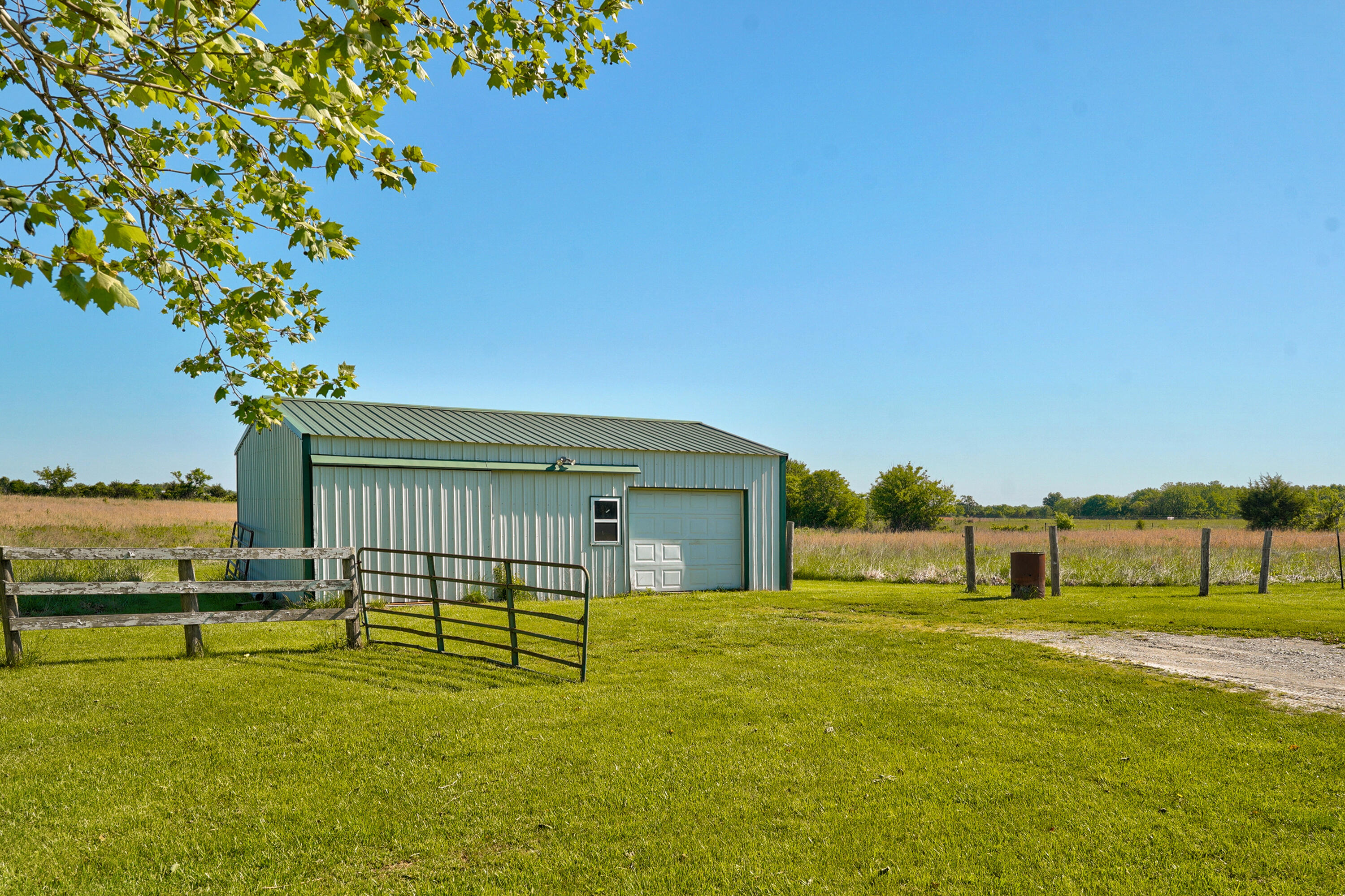 188 Plainview Drive Property Photo 4